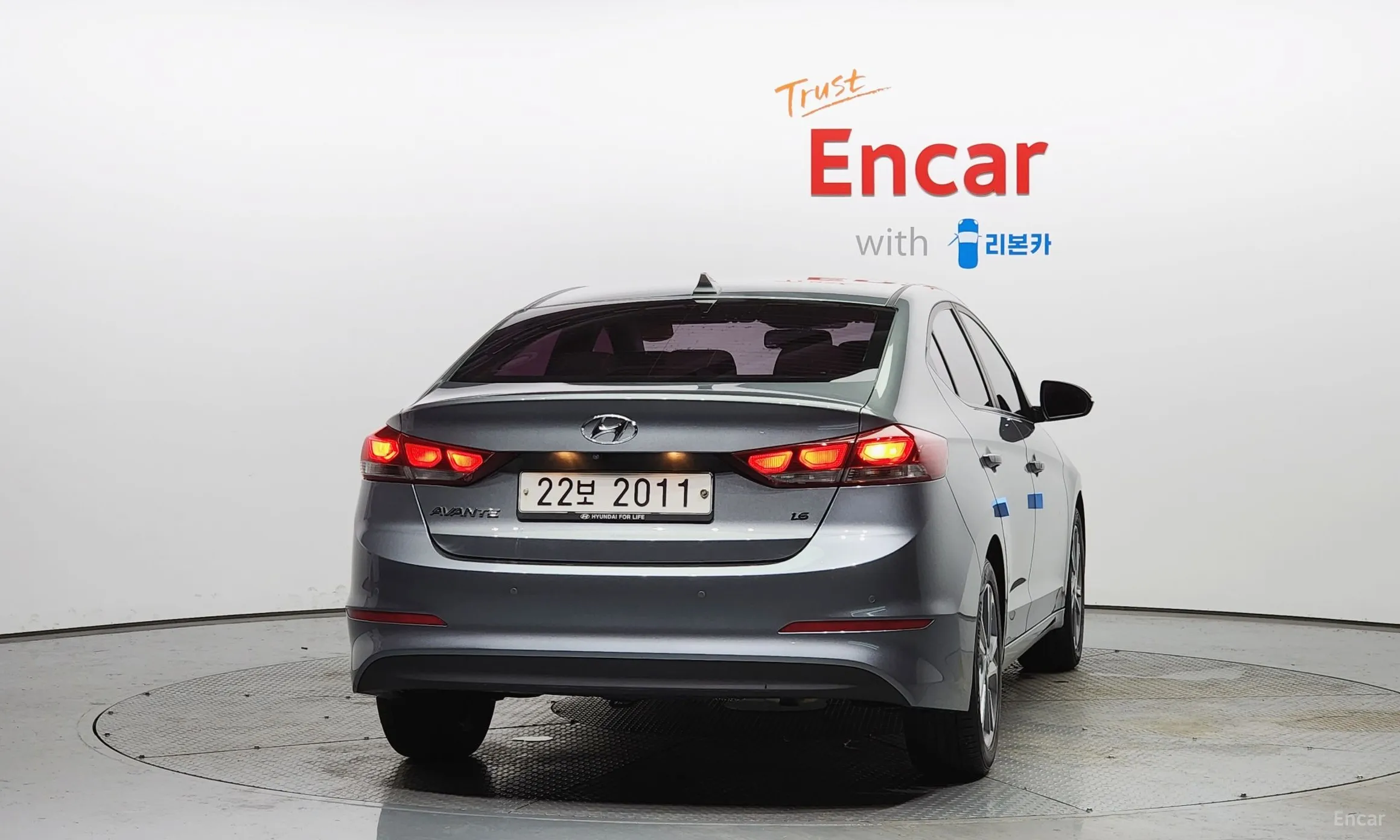 Hyundai Avante AD превью 3