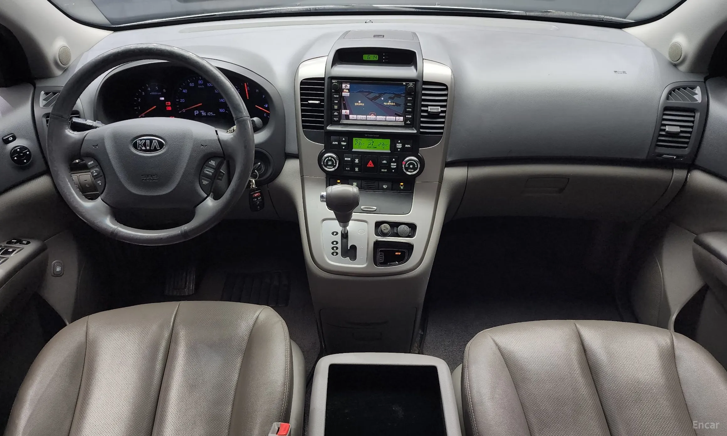 Kia Carnival R превью 4