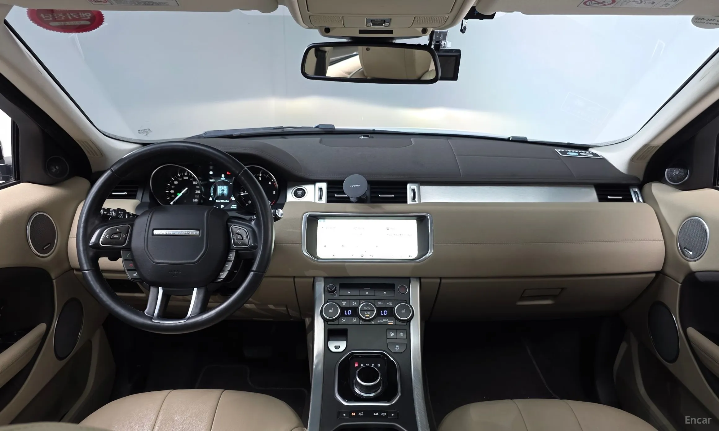 Land Rover Range Rover Evoque превью 4