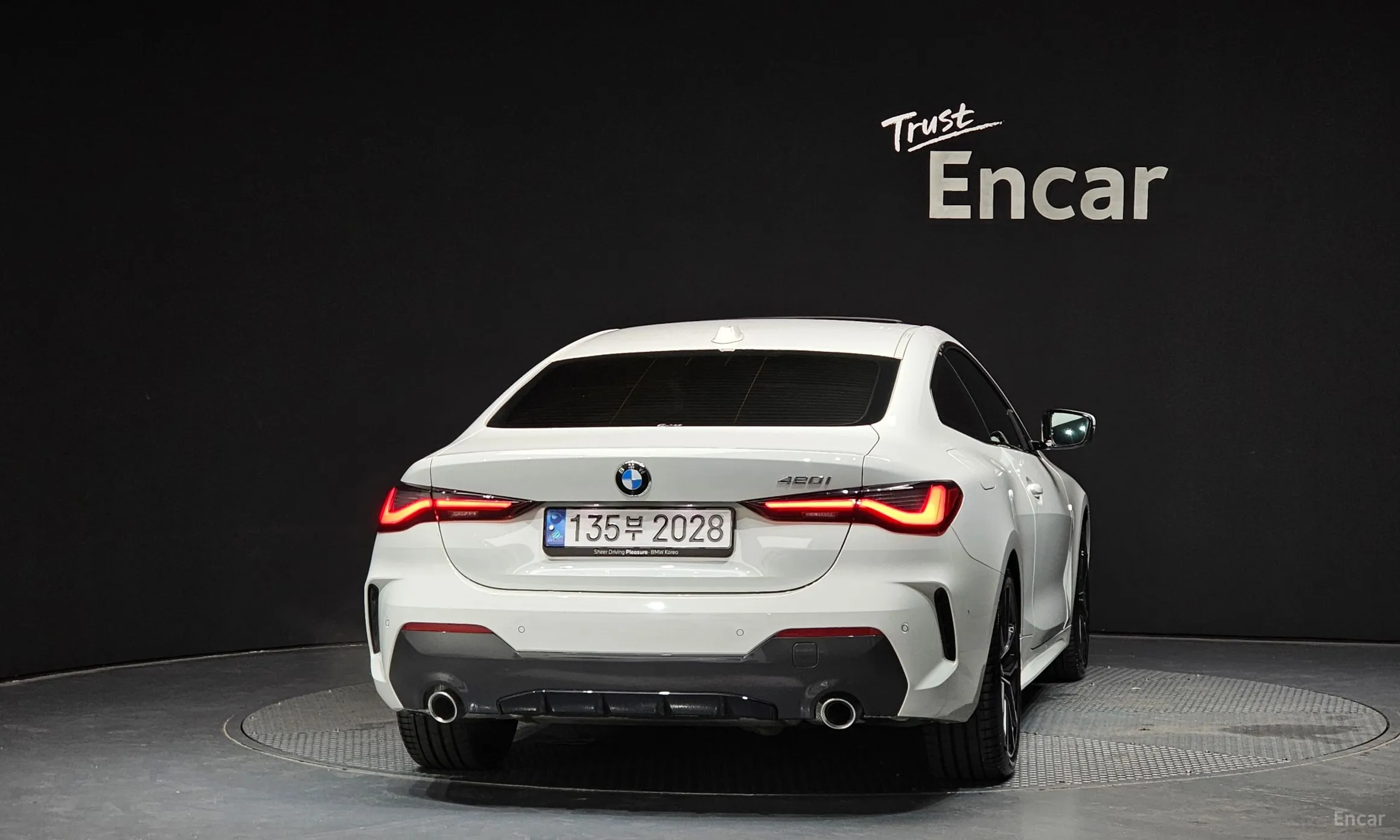 BMW Series 4 (G22) превью 3