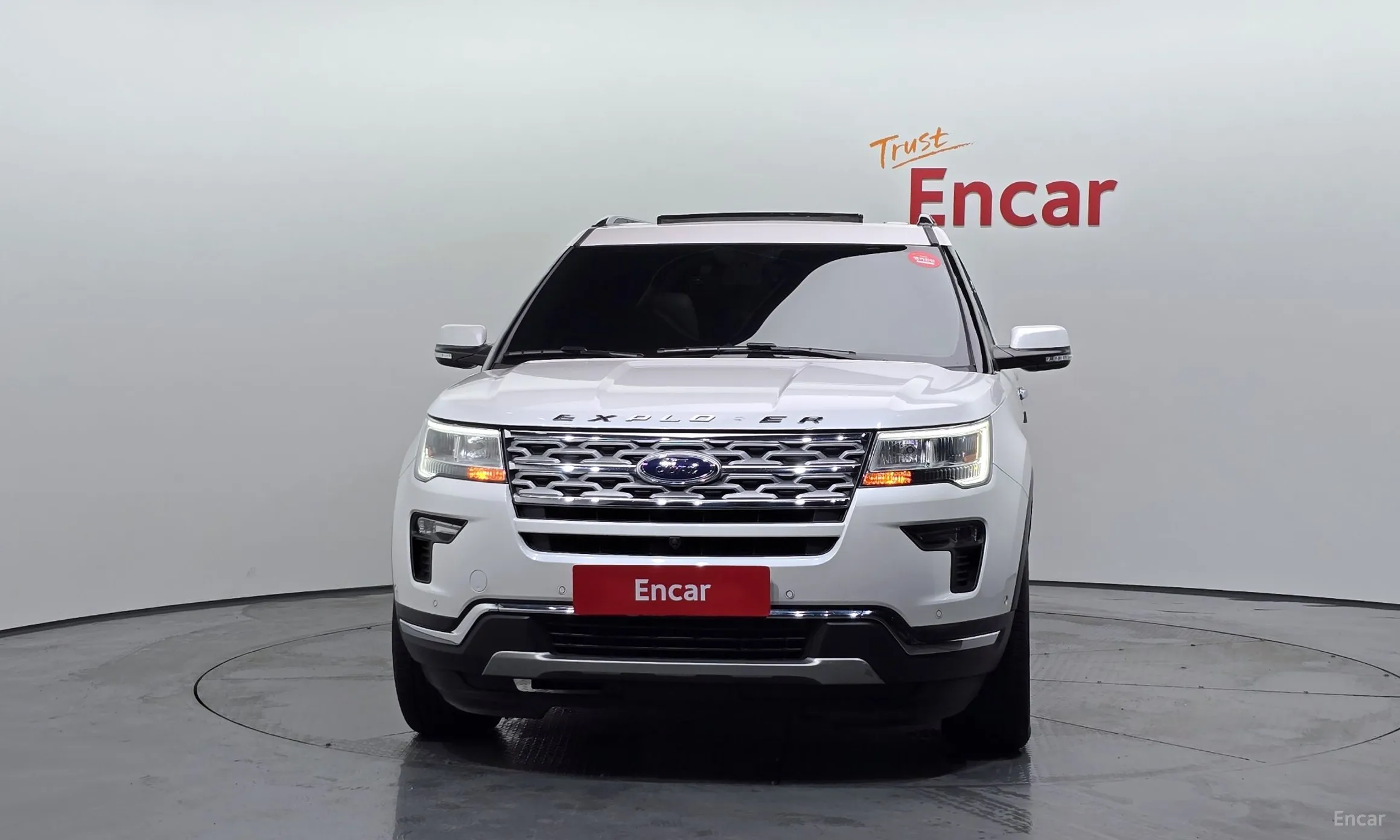 Ford Explorer превью 3