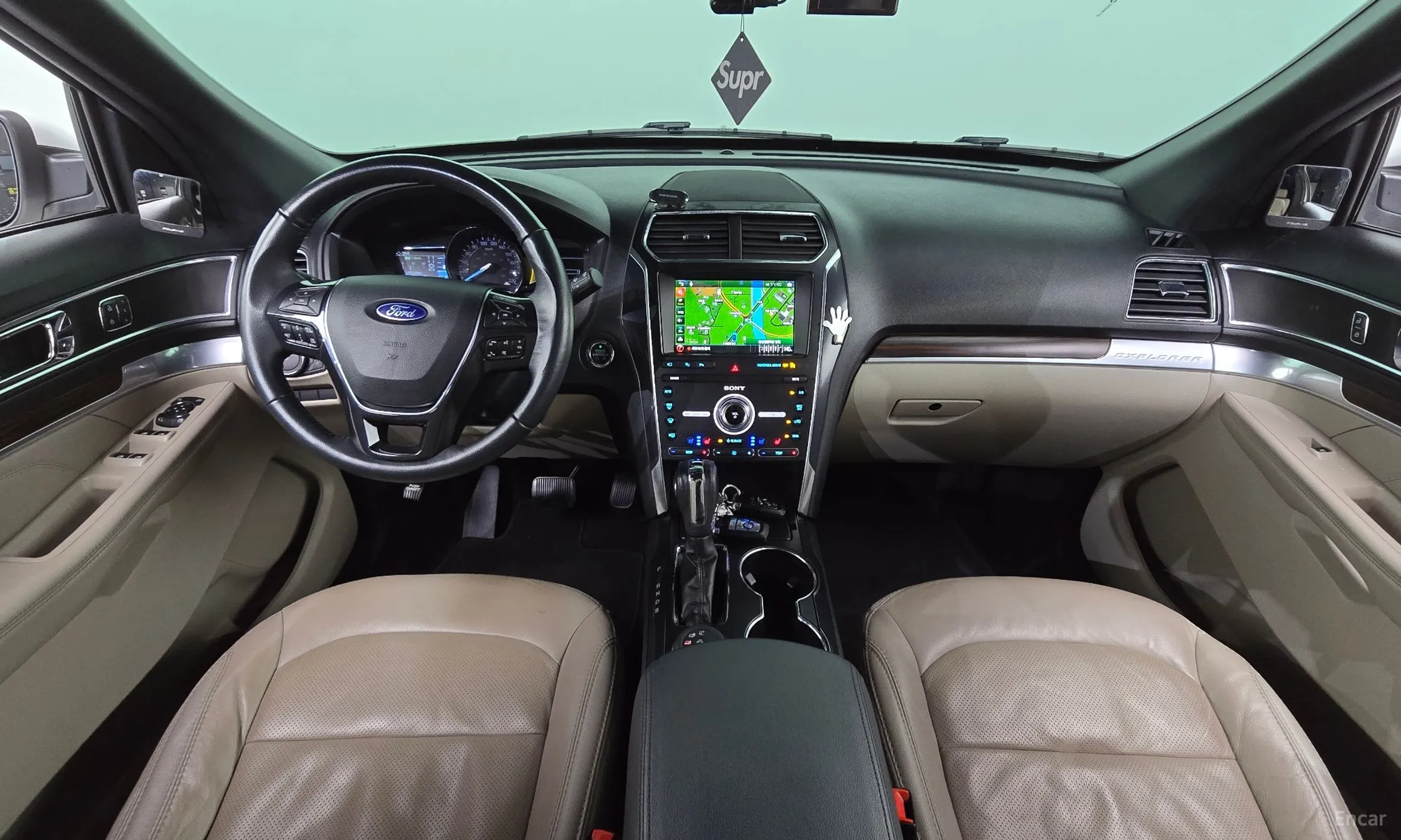 Ford Explorer превью 7