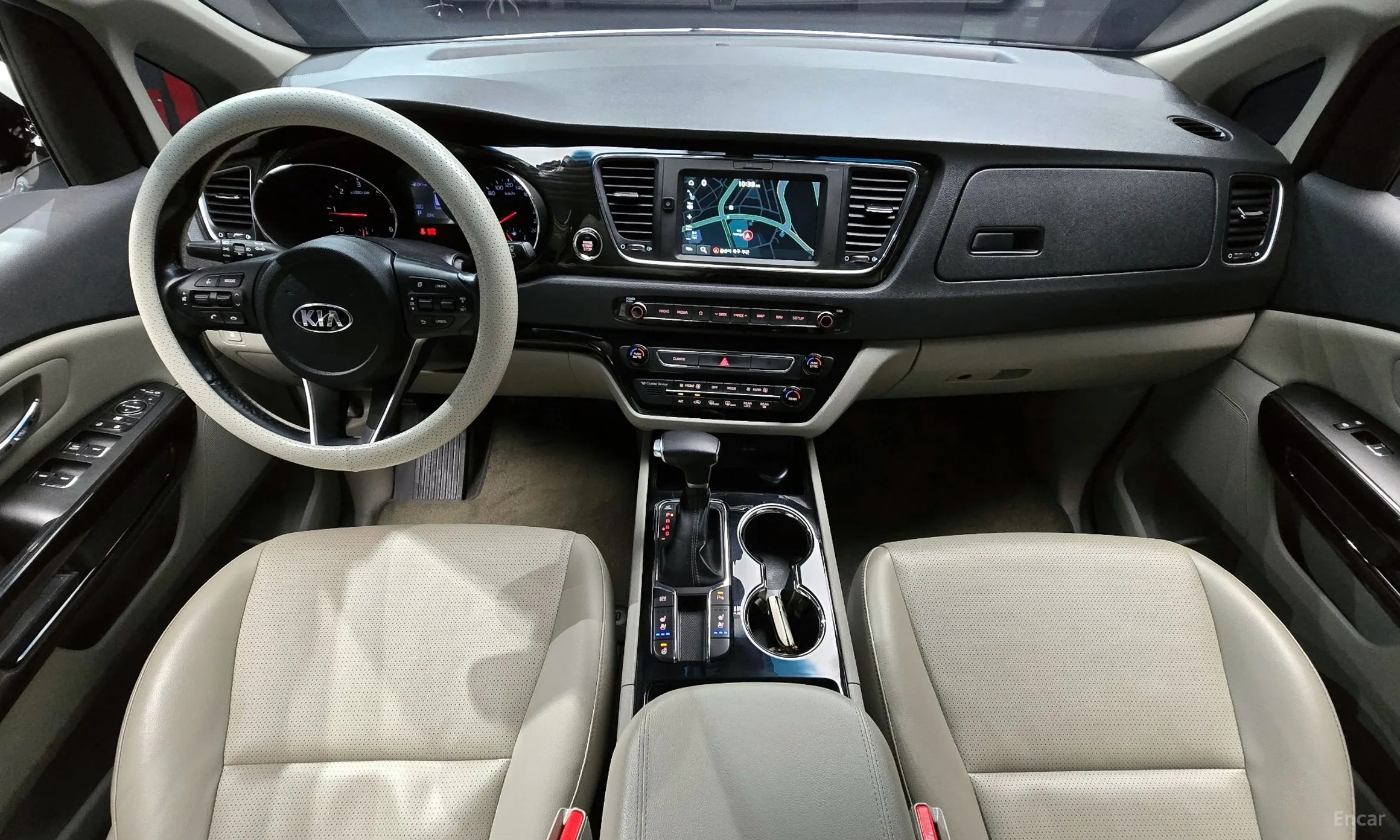 Kia Carnival превью 4
