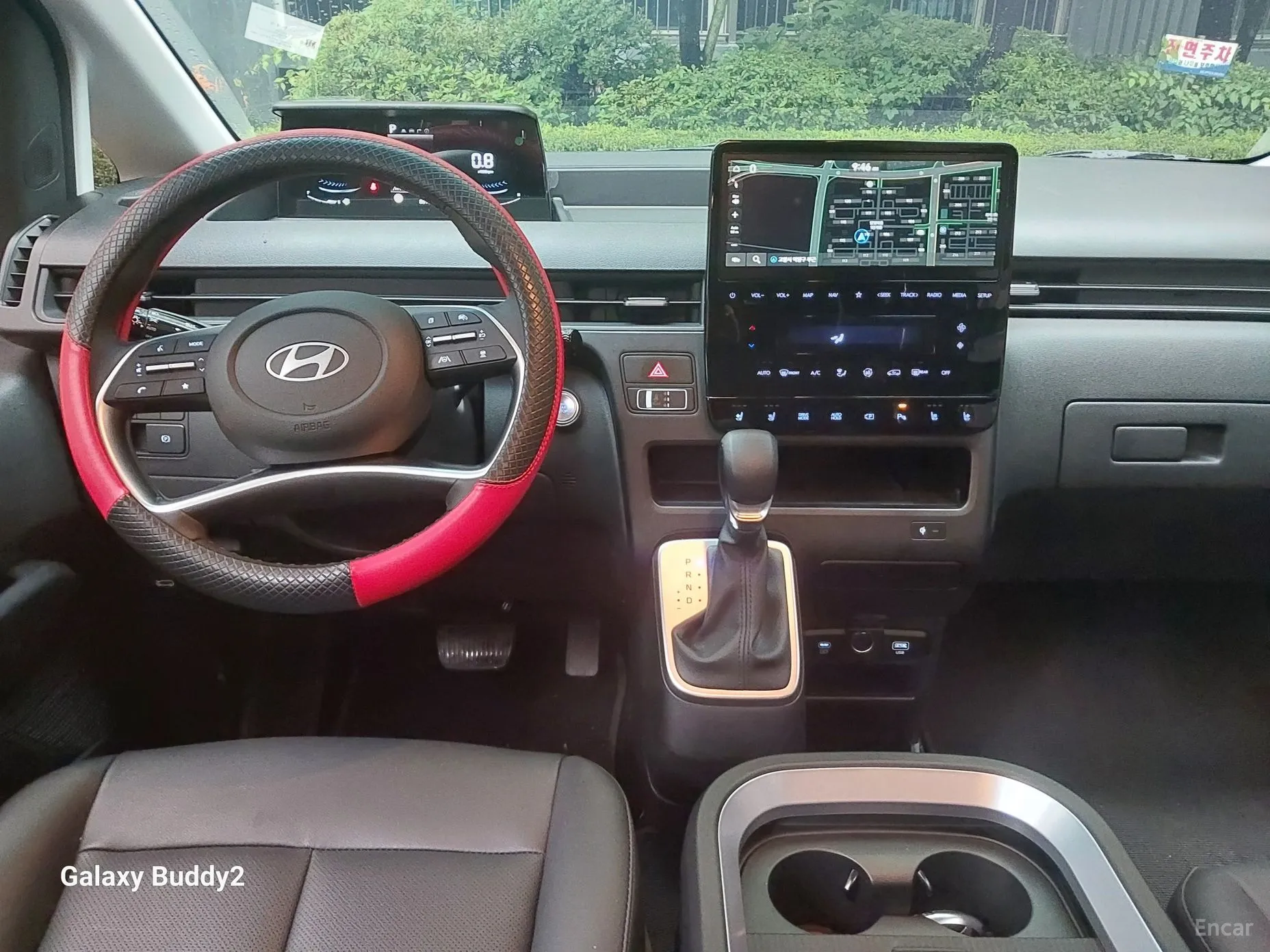 Hyundai Staria превью 4