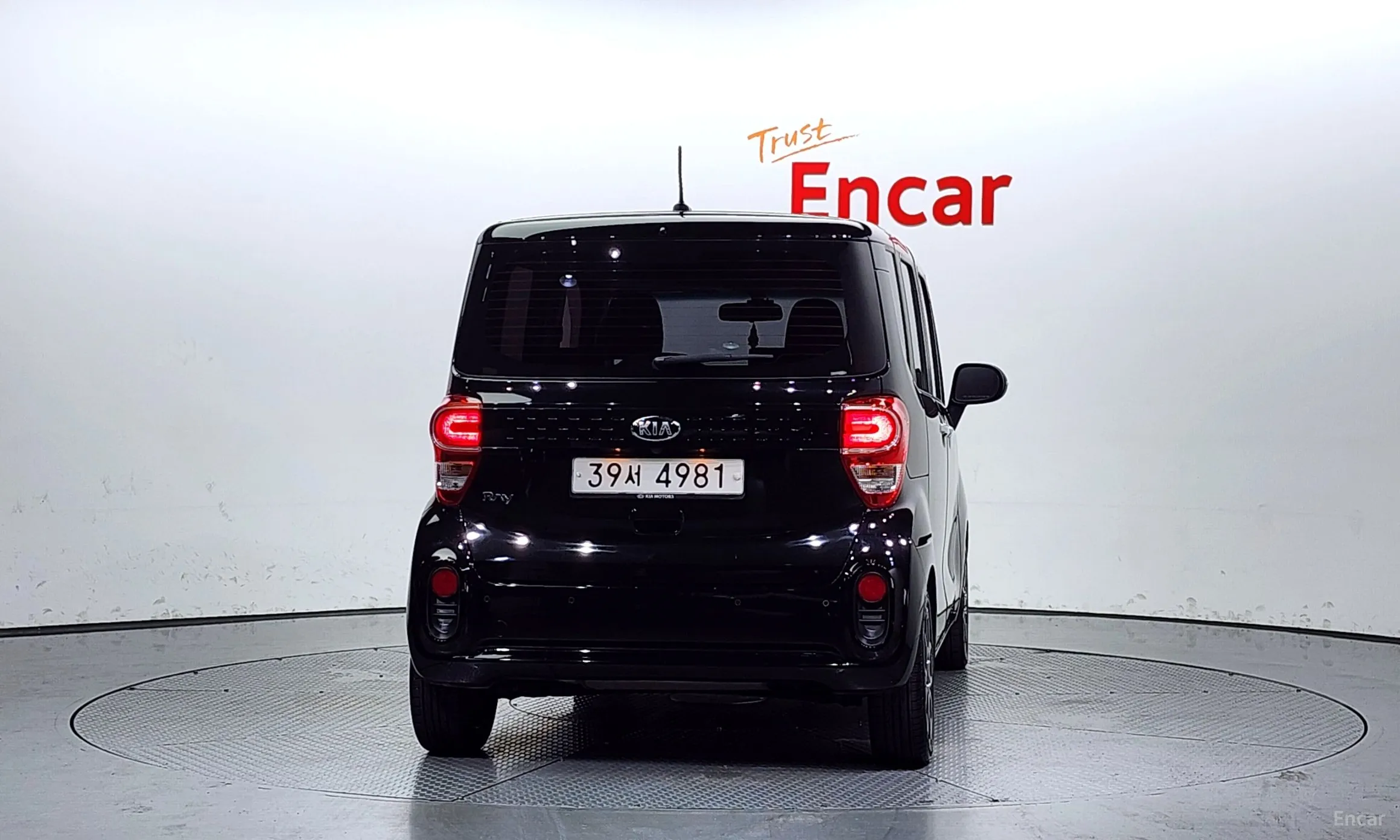 Kia Ray превью 3