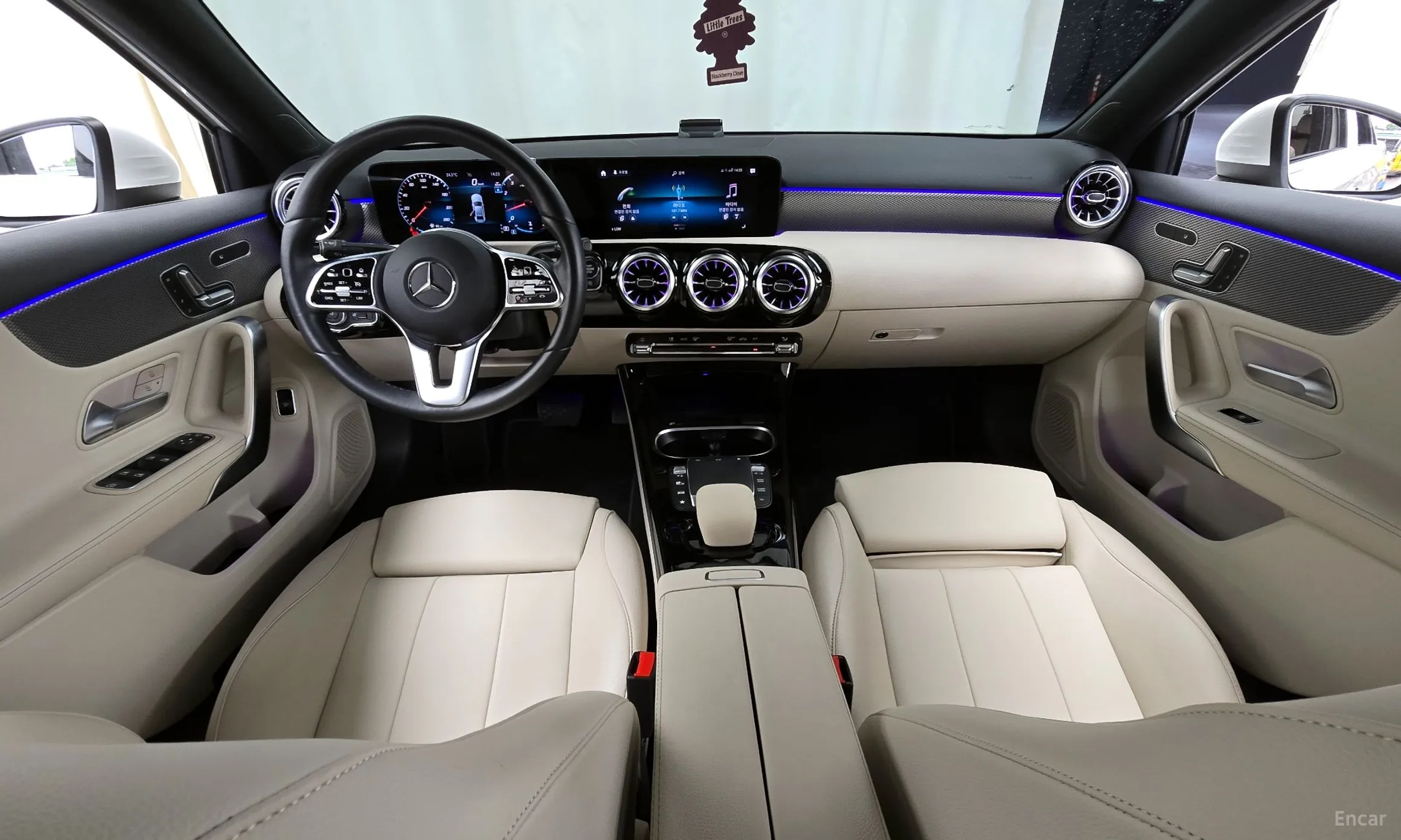 Mercedes Benz A-Class W177 превью 4