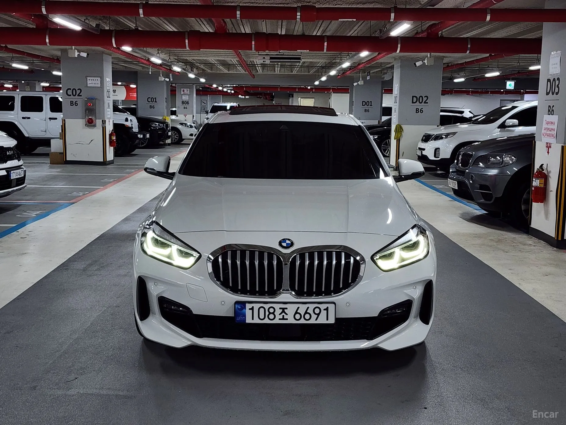 BMW 1 Series (F40) превью 2