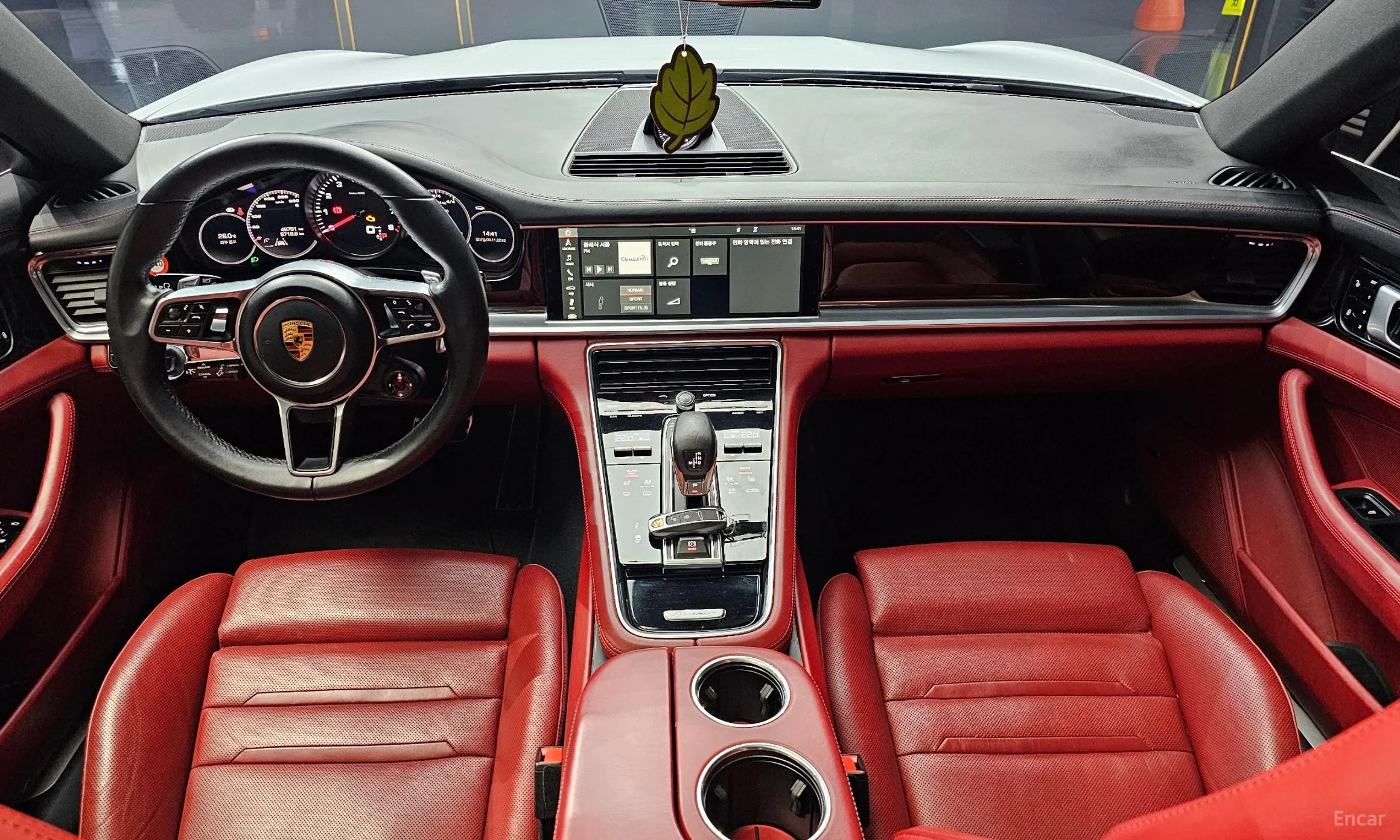 Porsche Panamera (971) превью 4