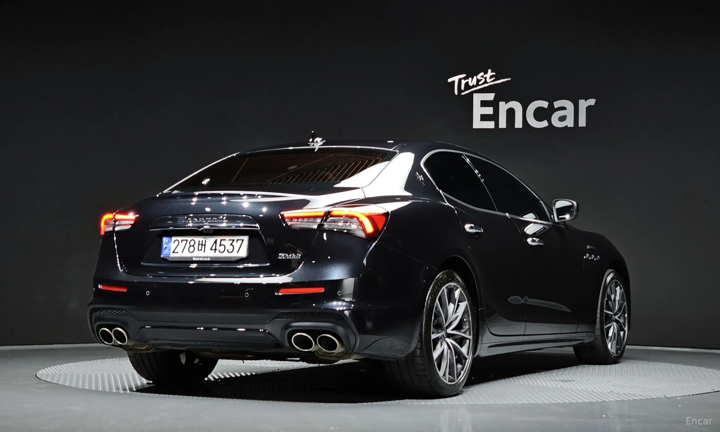 Maserati Ghibli превью 2