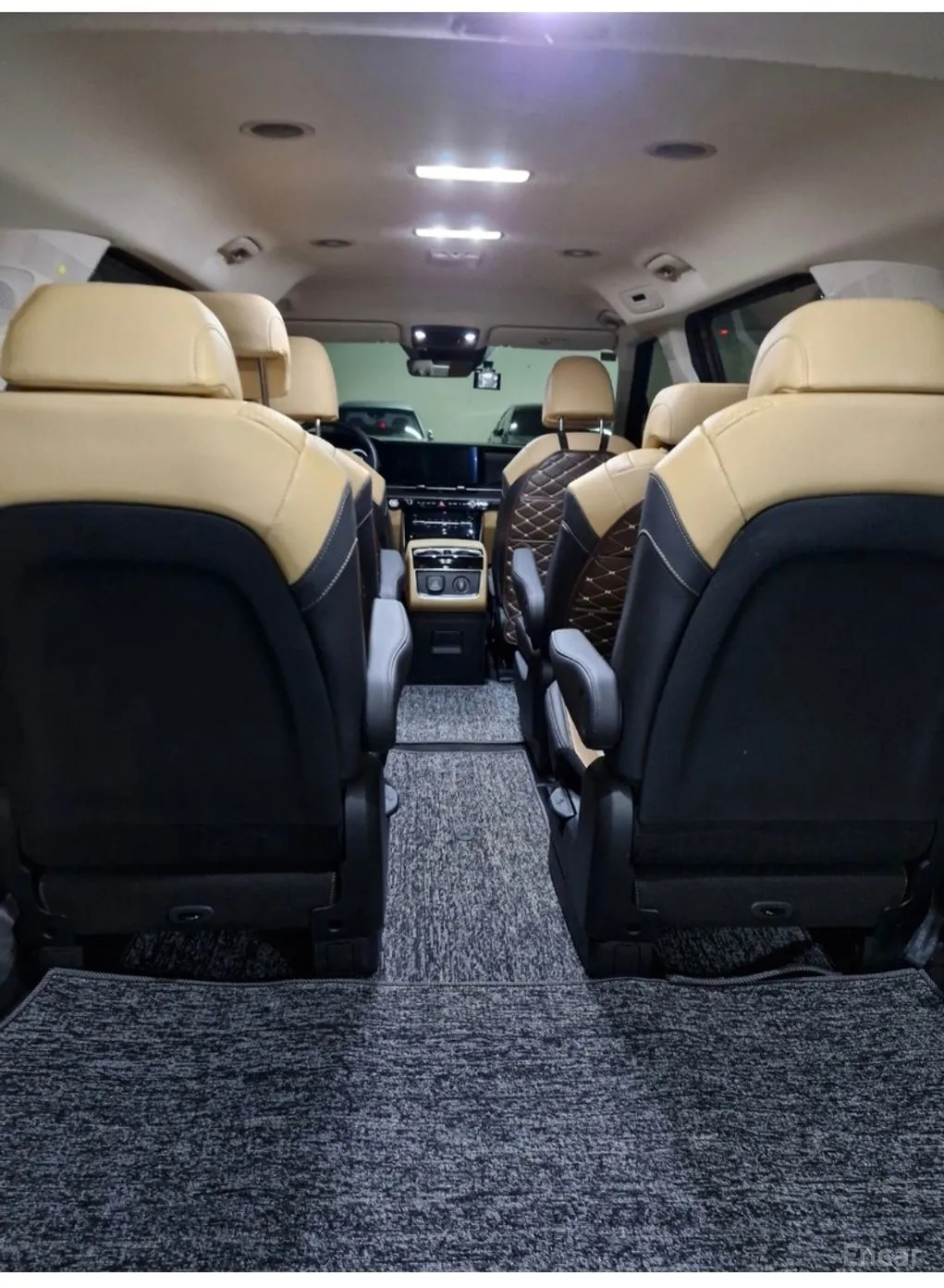 Kia Carnival Gen 4 превью 4