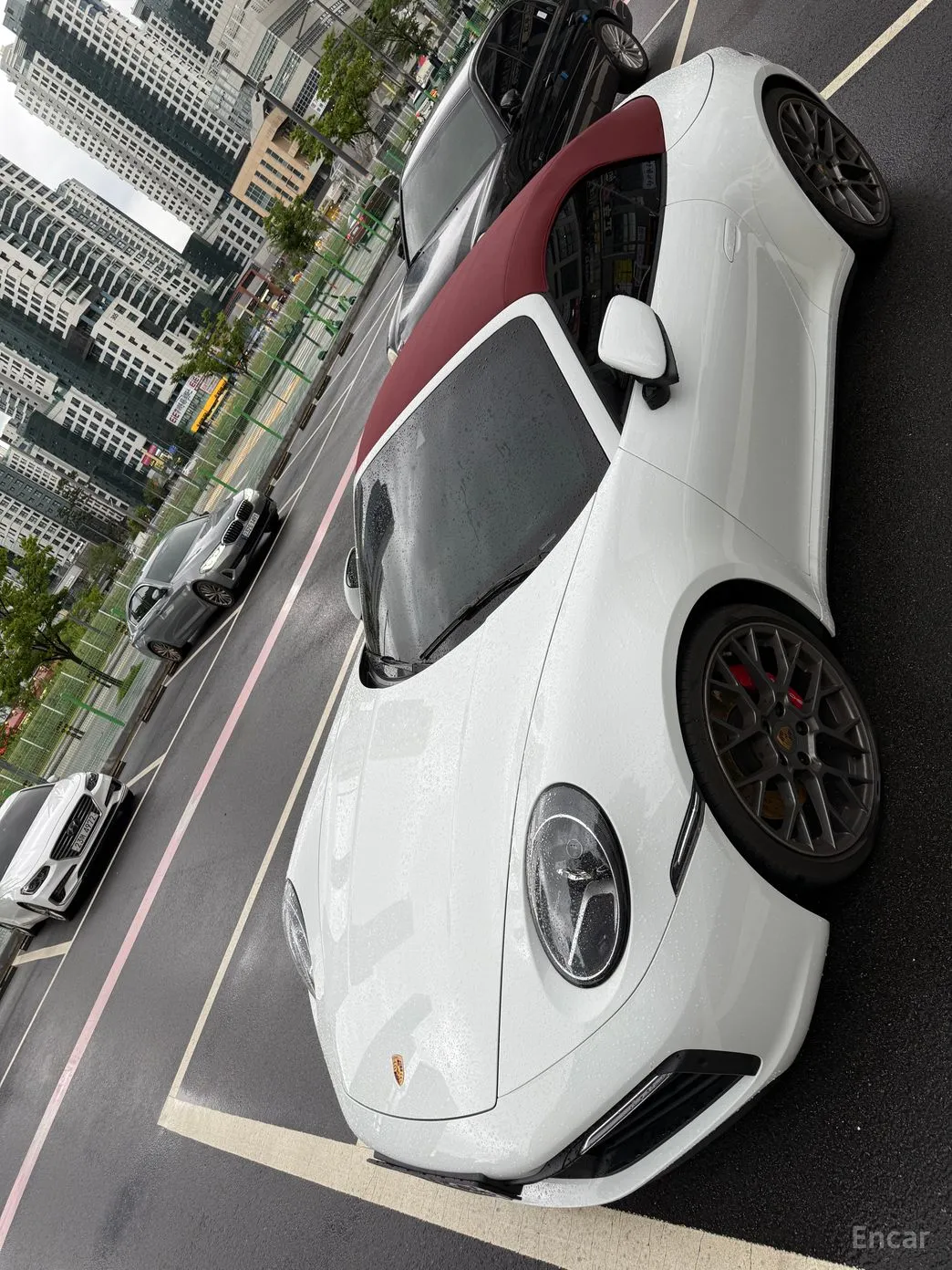 Porsche 911 (992)