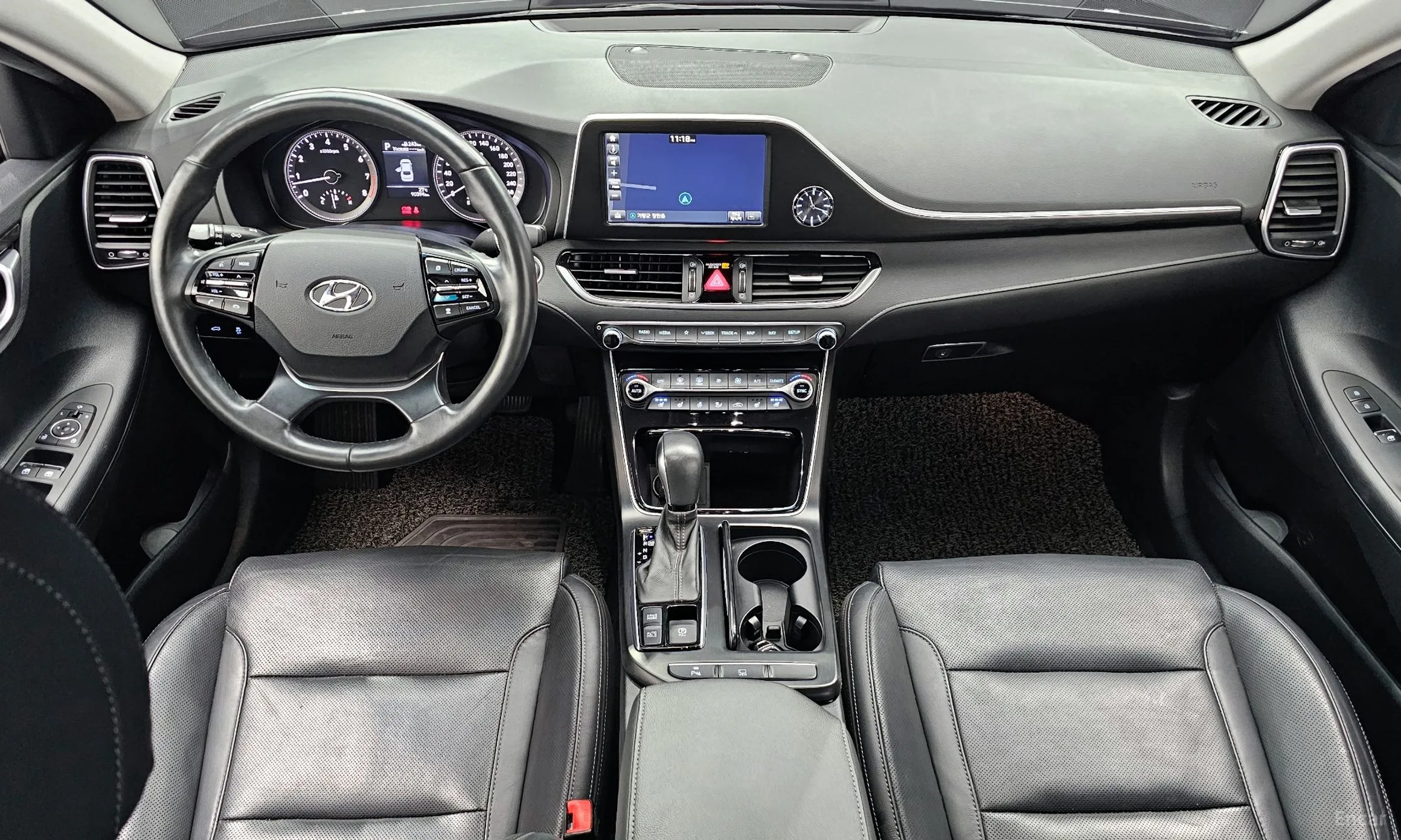 Hyundai Grandeur IG превью 4