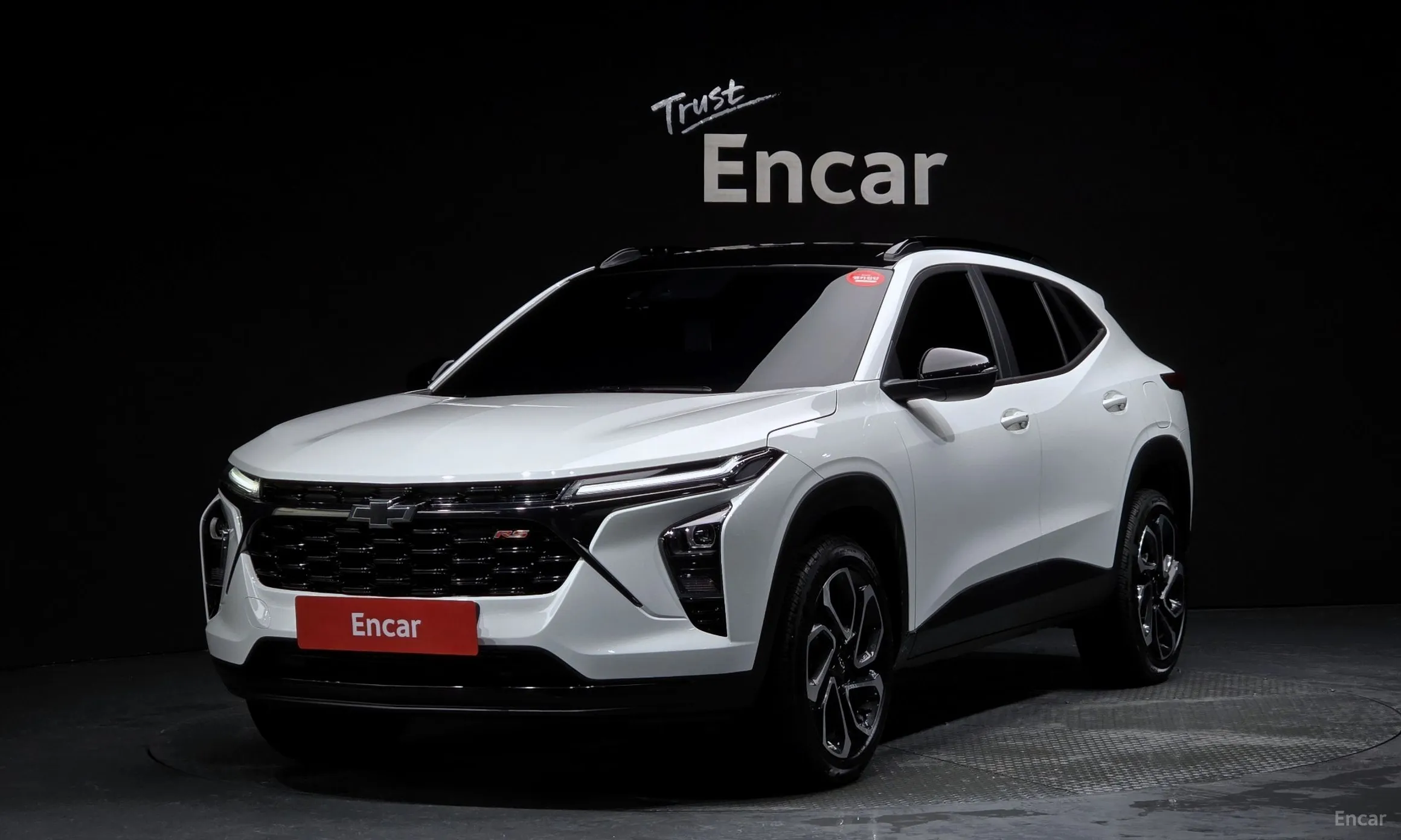 Trax Crossover