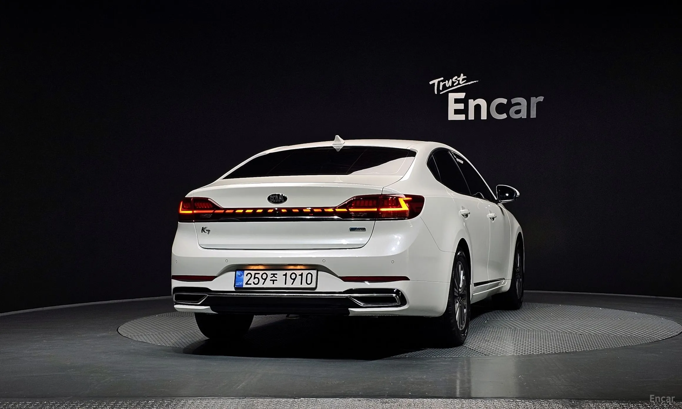 Kia K7 Premier Hybrid превью 3