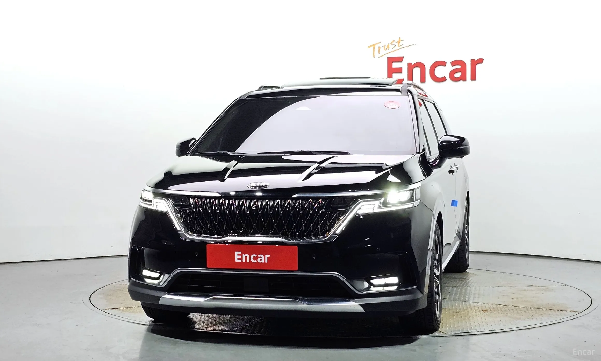 Kia Carnival Gen 4 превью 2