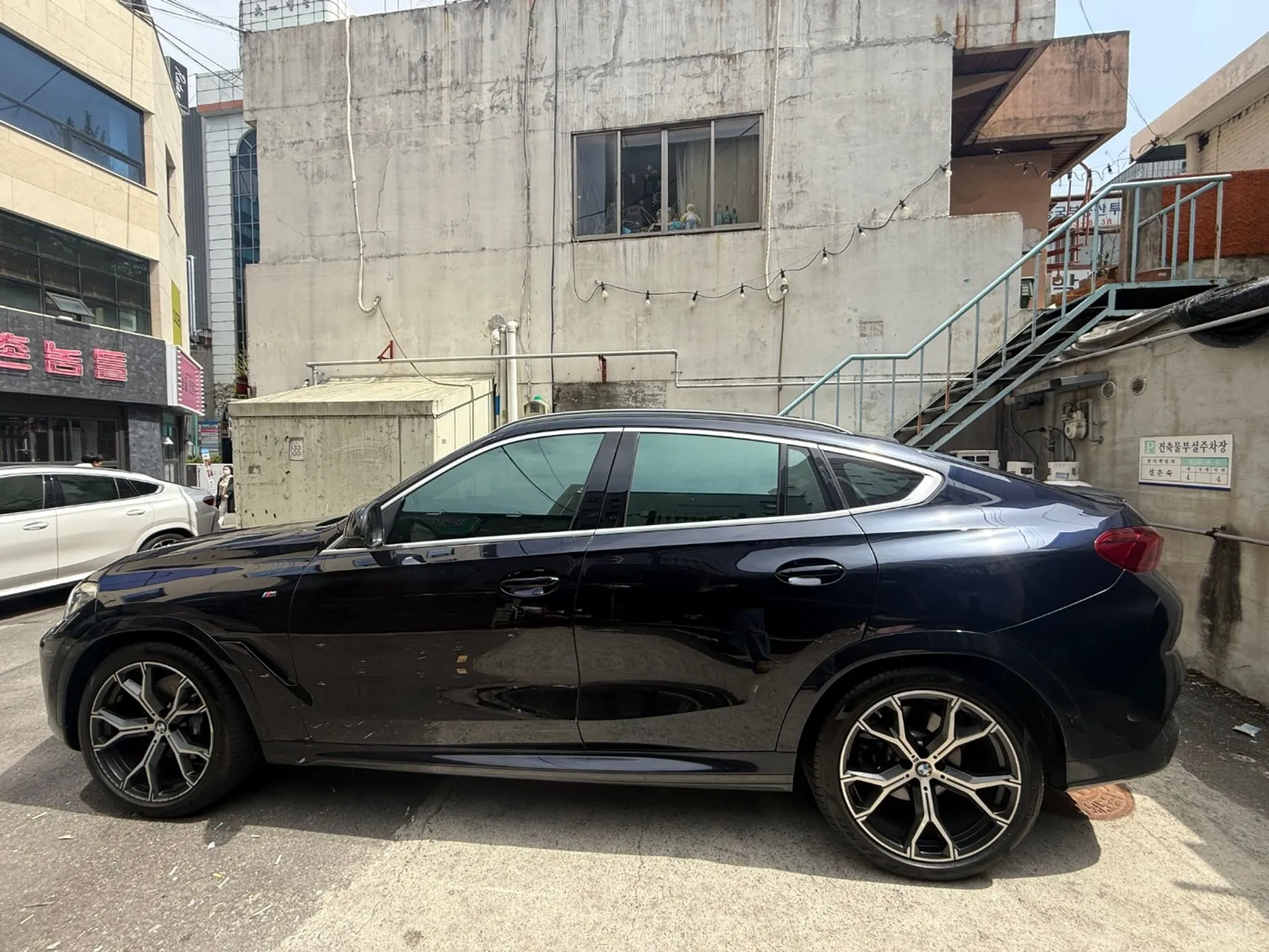 BMW X6 (G06) превью 2