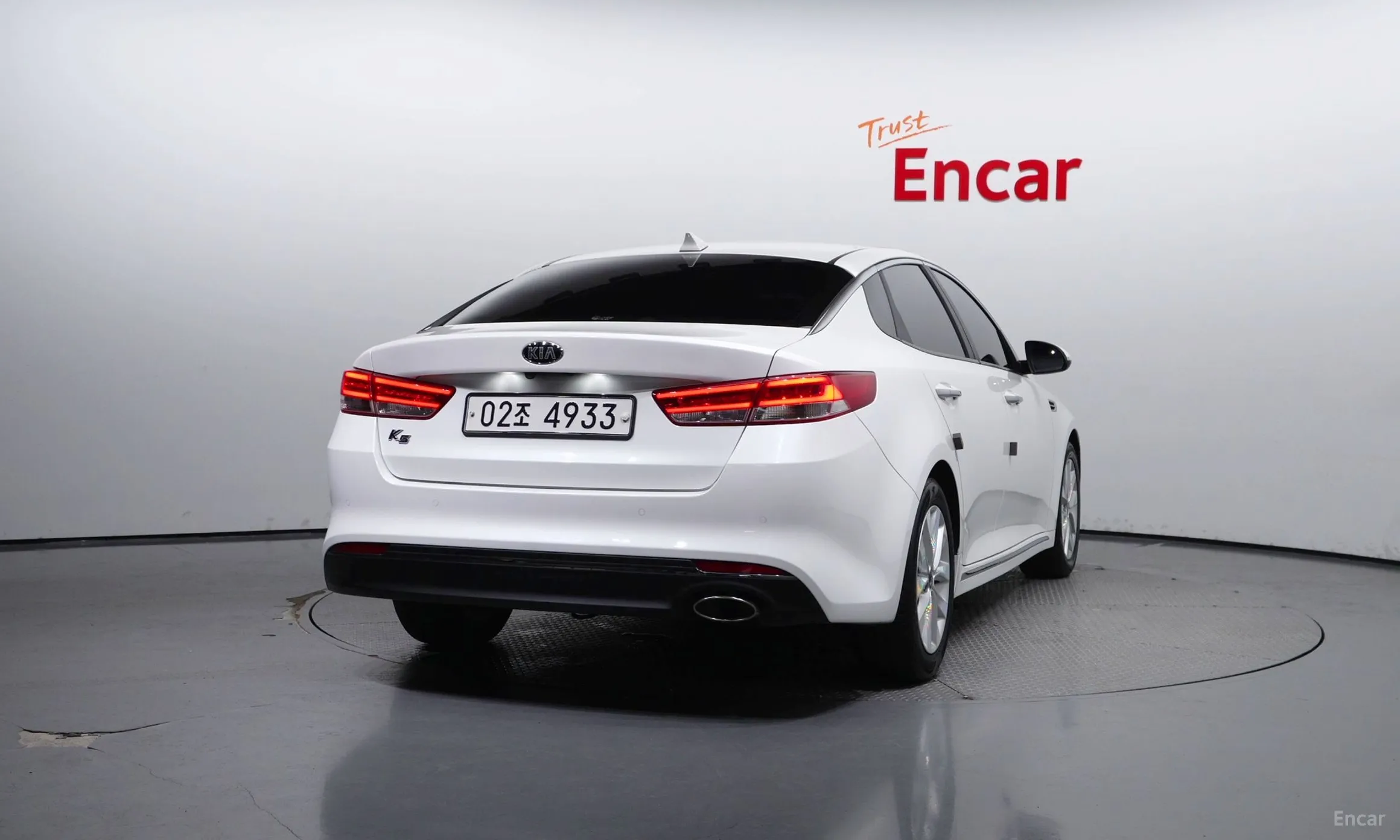 Kia K5 2nd Generation превью 3