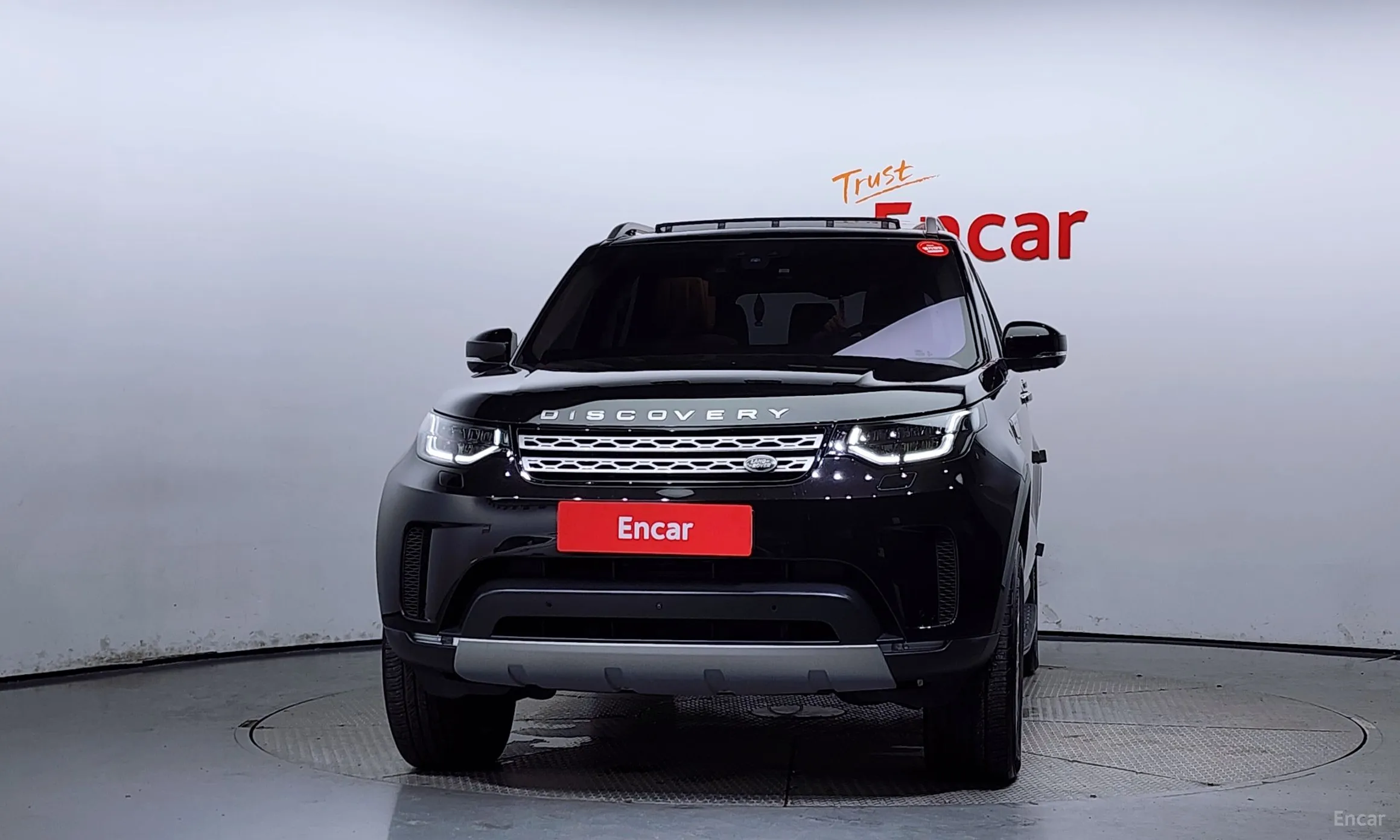 Land Rover Discovery 5 превью 2
