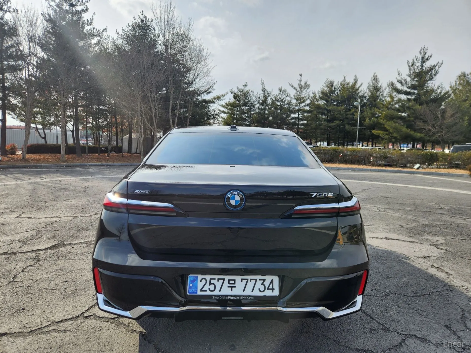 BMW 7 Series (G70) превью 3