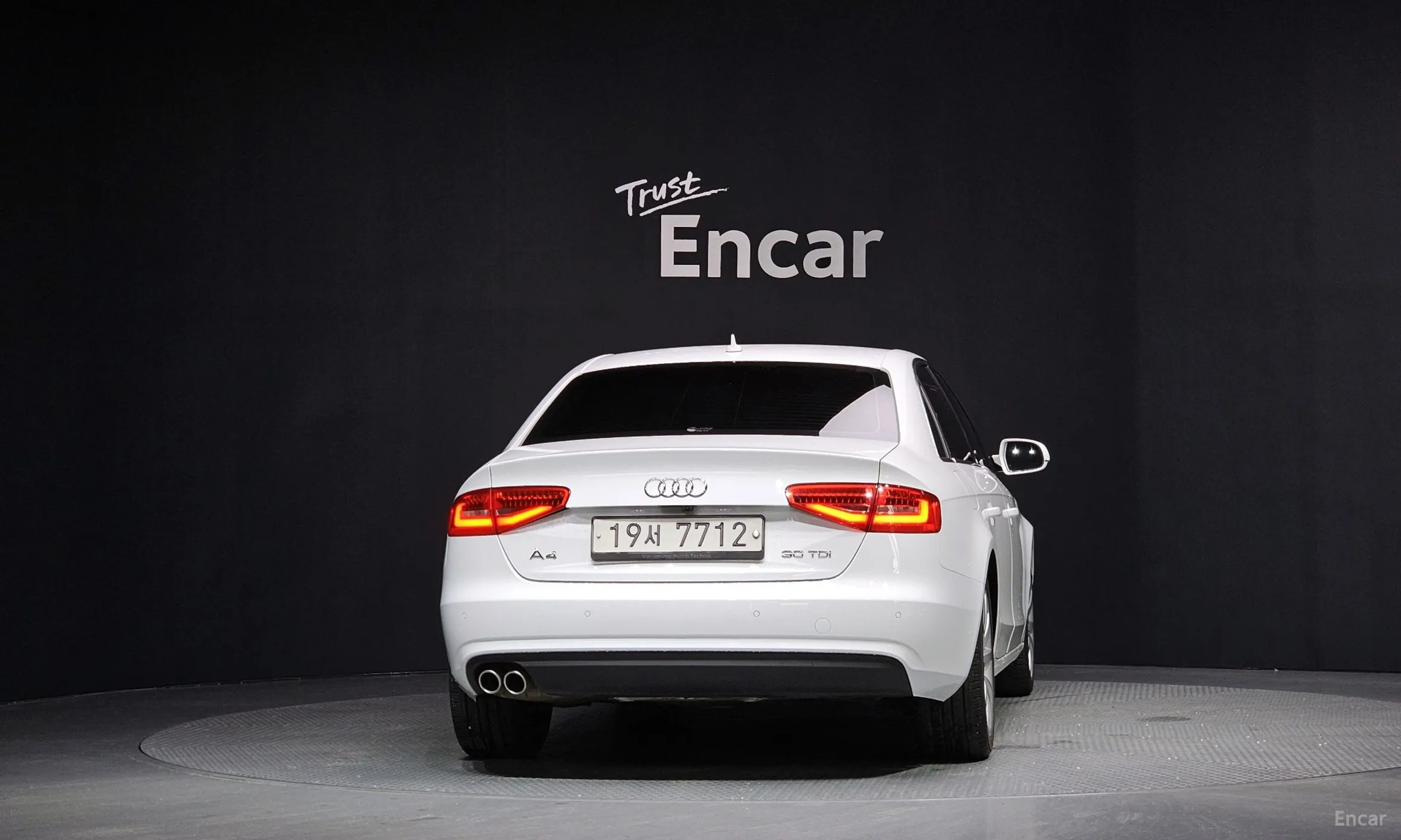 Audi New A4 превью 3