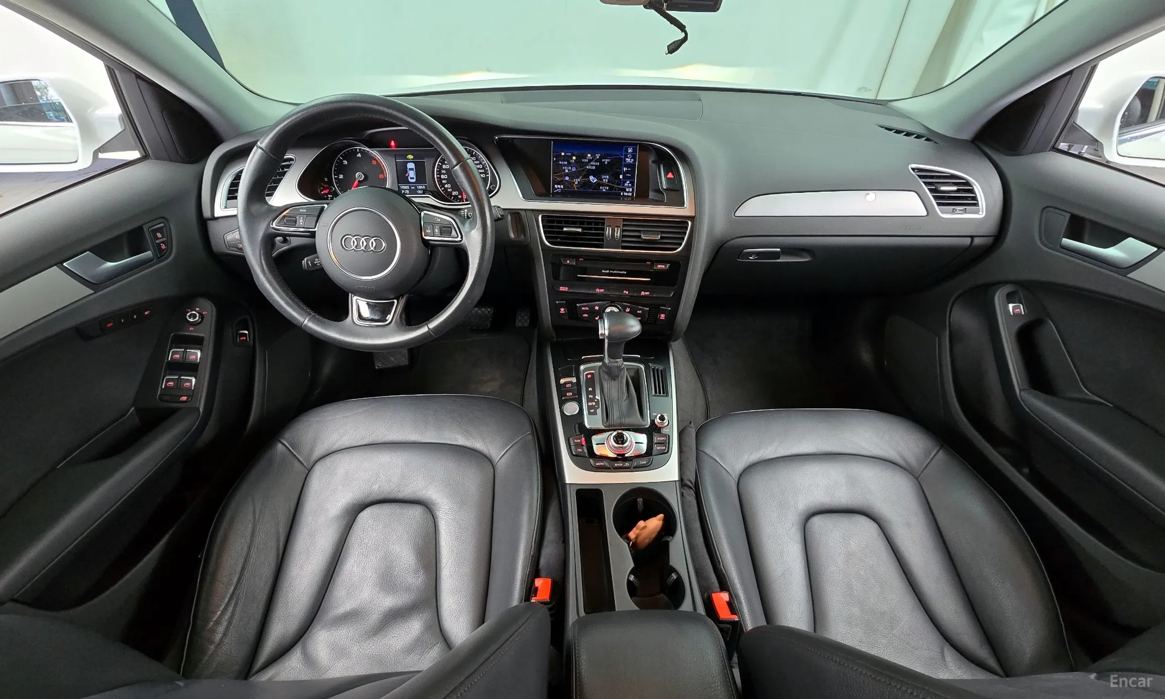 Audi New A4 превью 4
