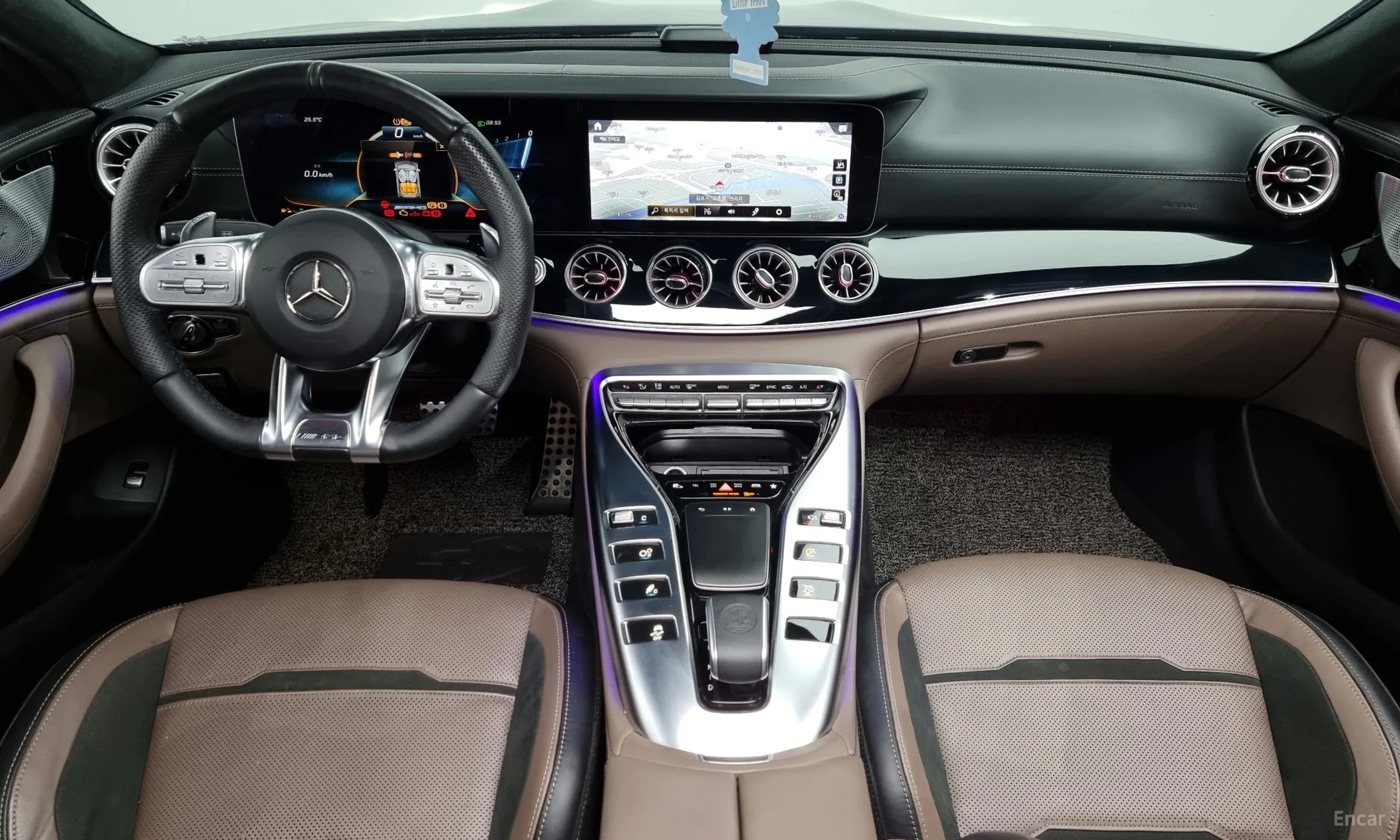 Mercedes Benz AMG GT превью 4