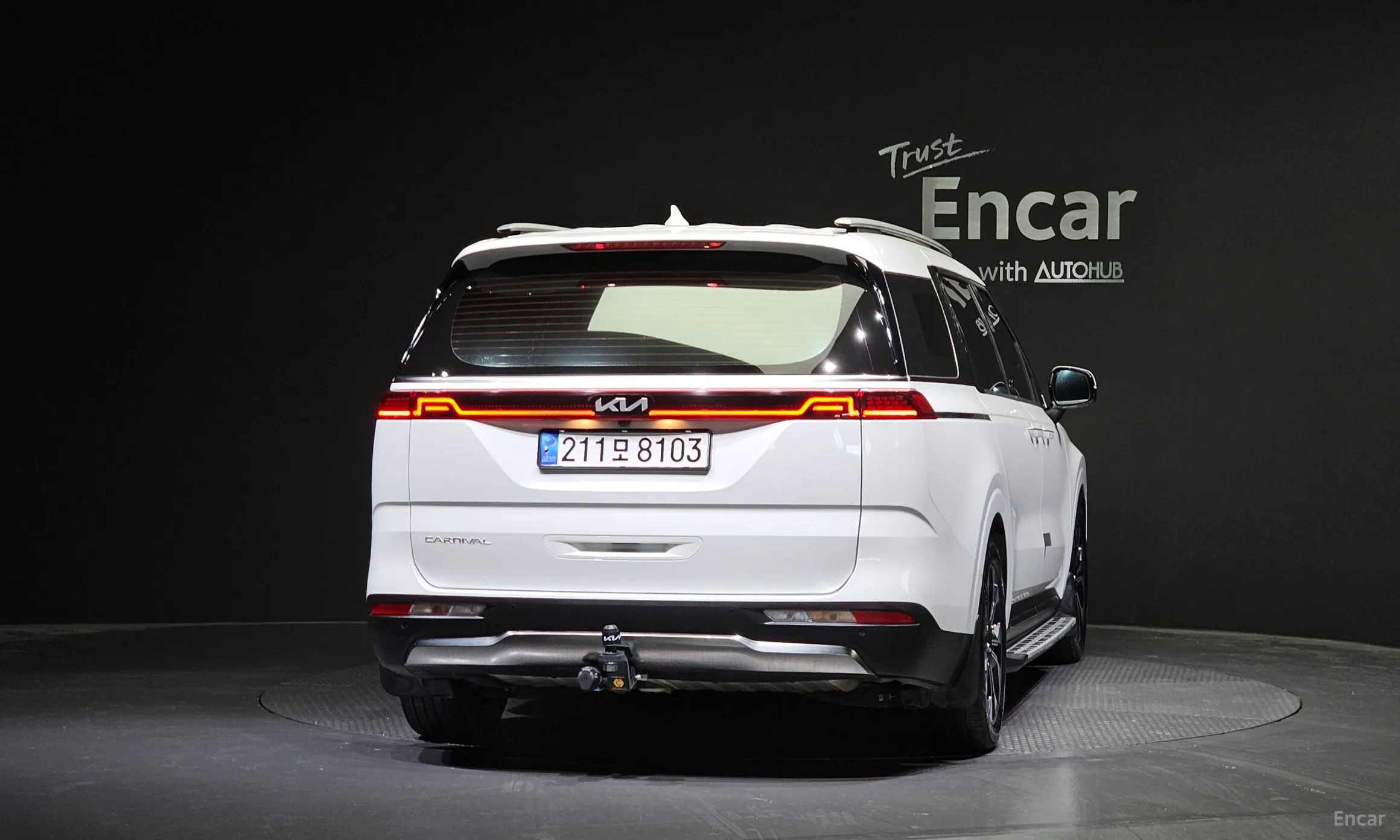 Kia Carnival Gen 4 превью 3