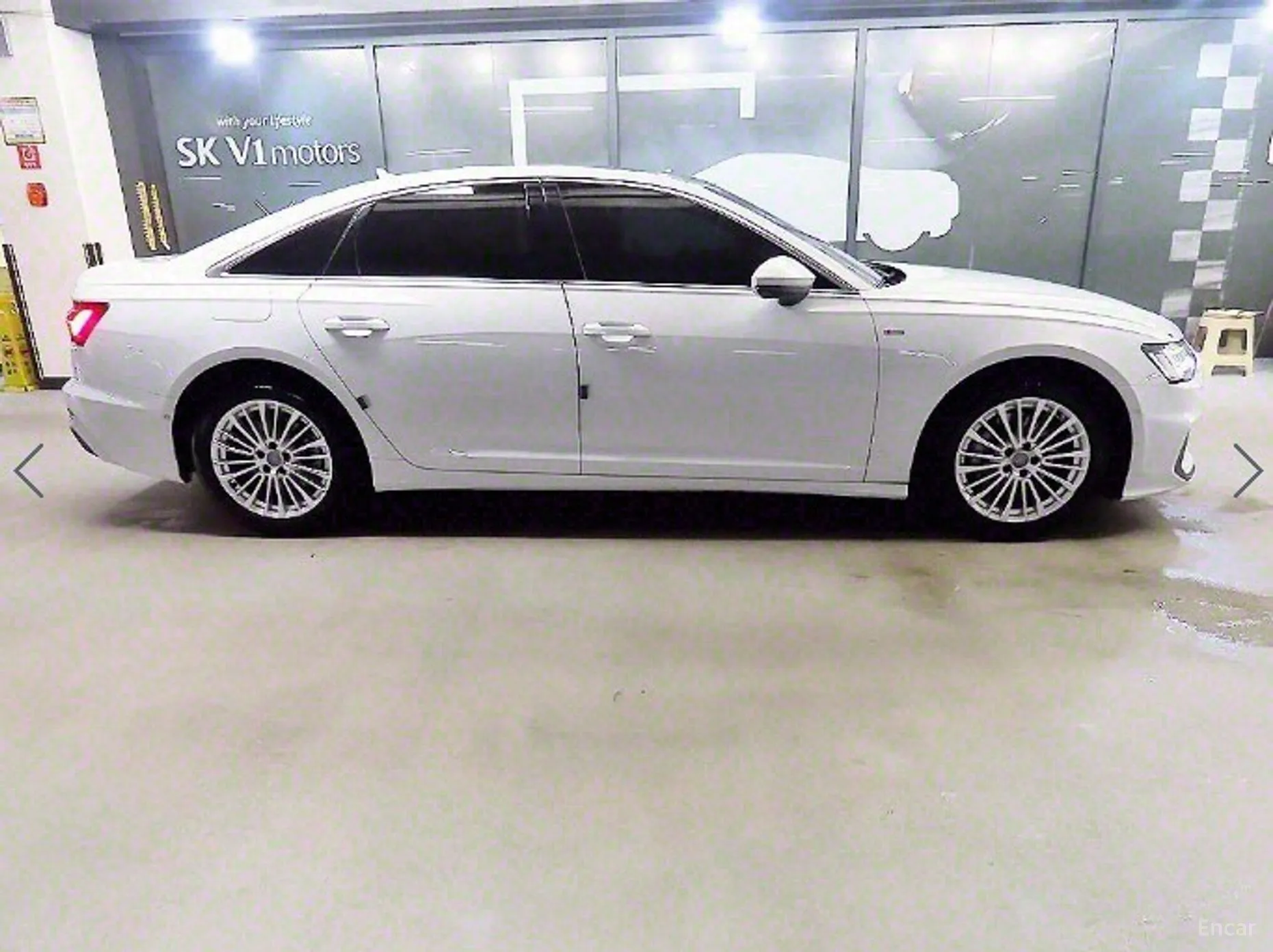 Audi A6 (C8) превью 2