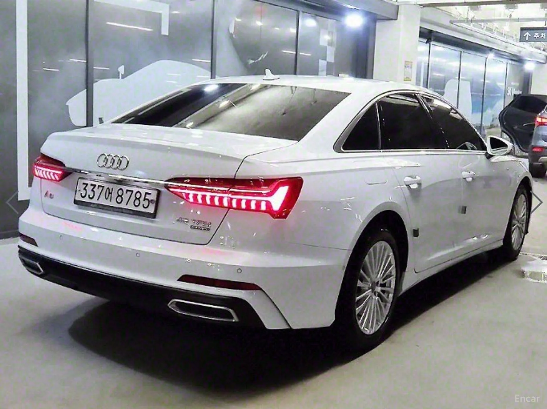 Audi A6 (C8) превью 3