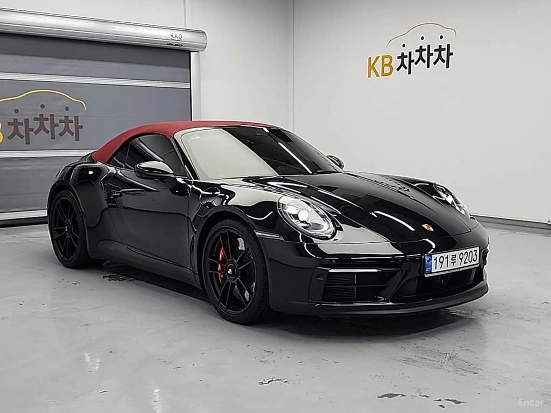 Porsche 911 (992) превью 3