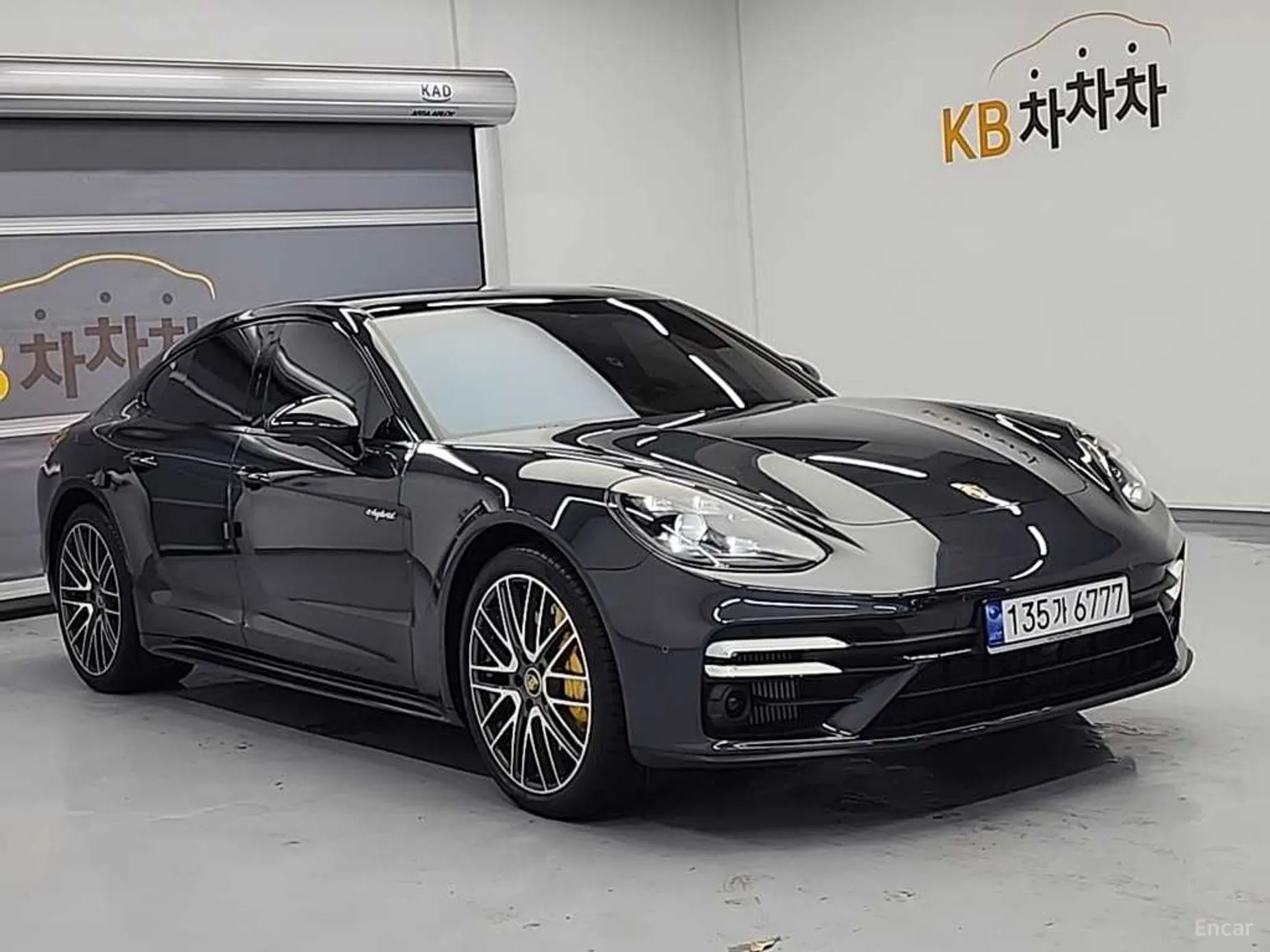 Porsche Panamera (971) превью 3
