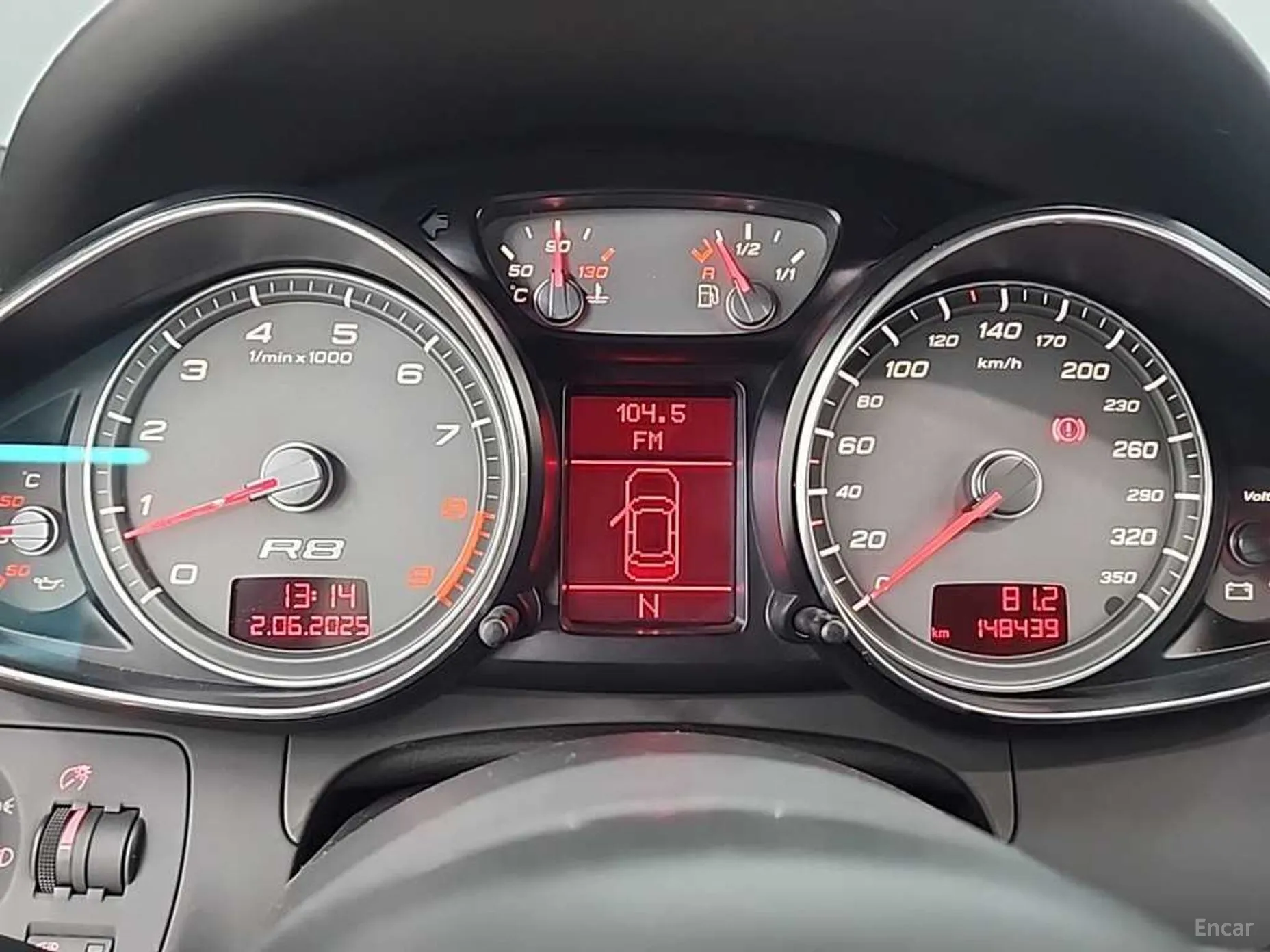 Audi R8 превью 4