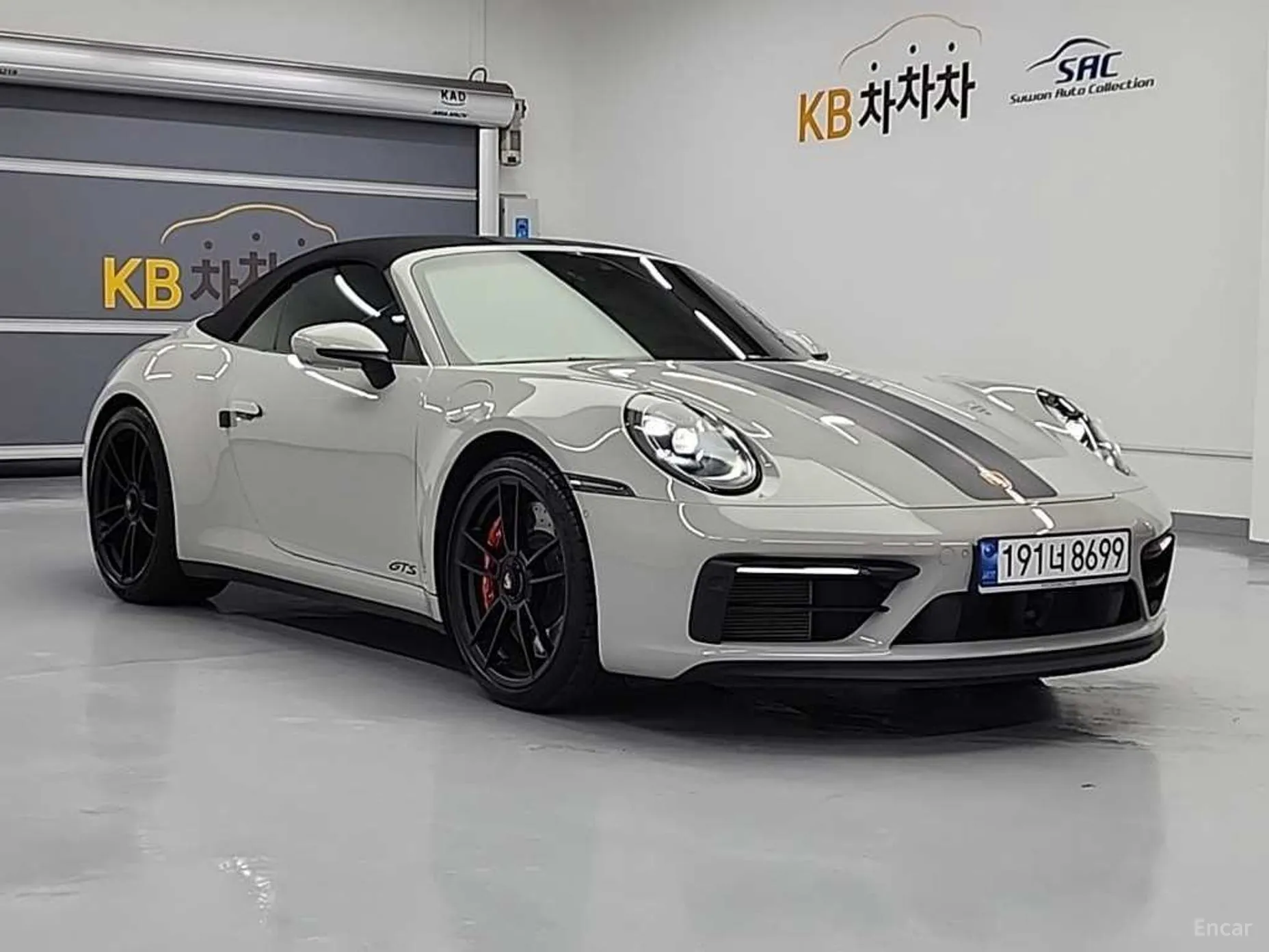 Porsche 911 (992) превью 3
