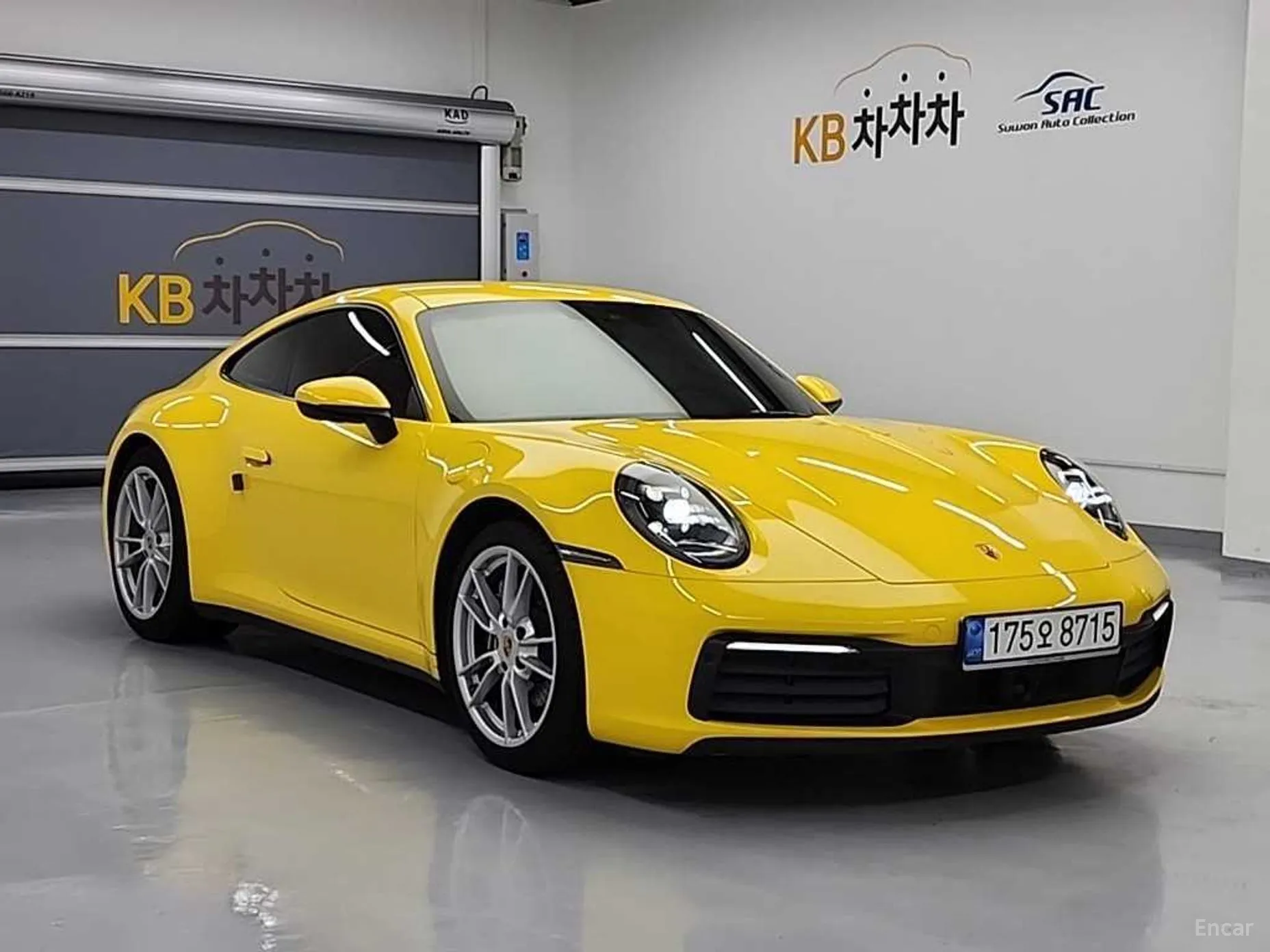 Porsche 911 (992) превью 3