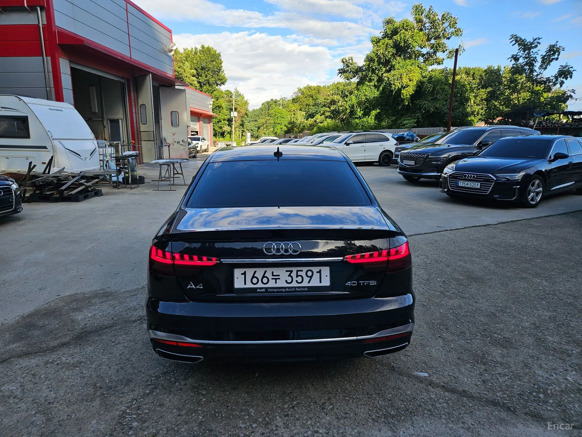 Audi A4 (B9) превью 3