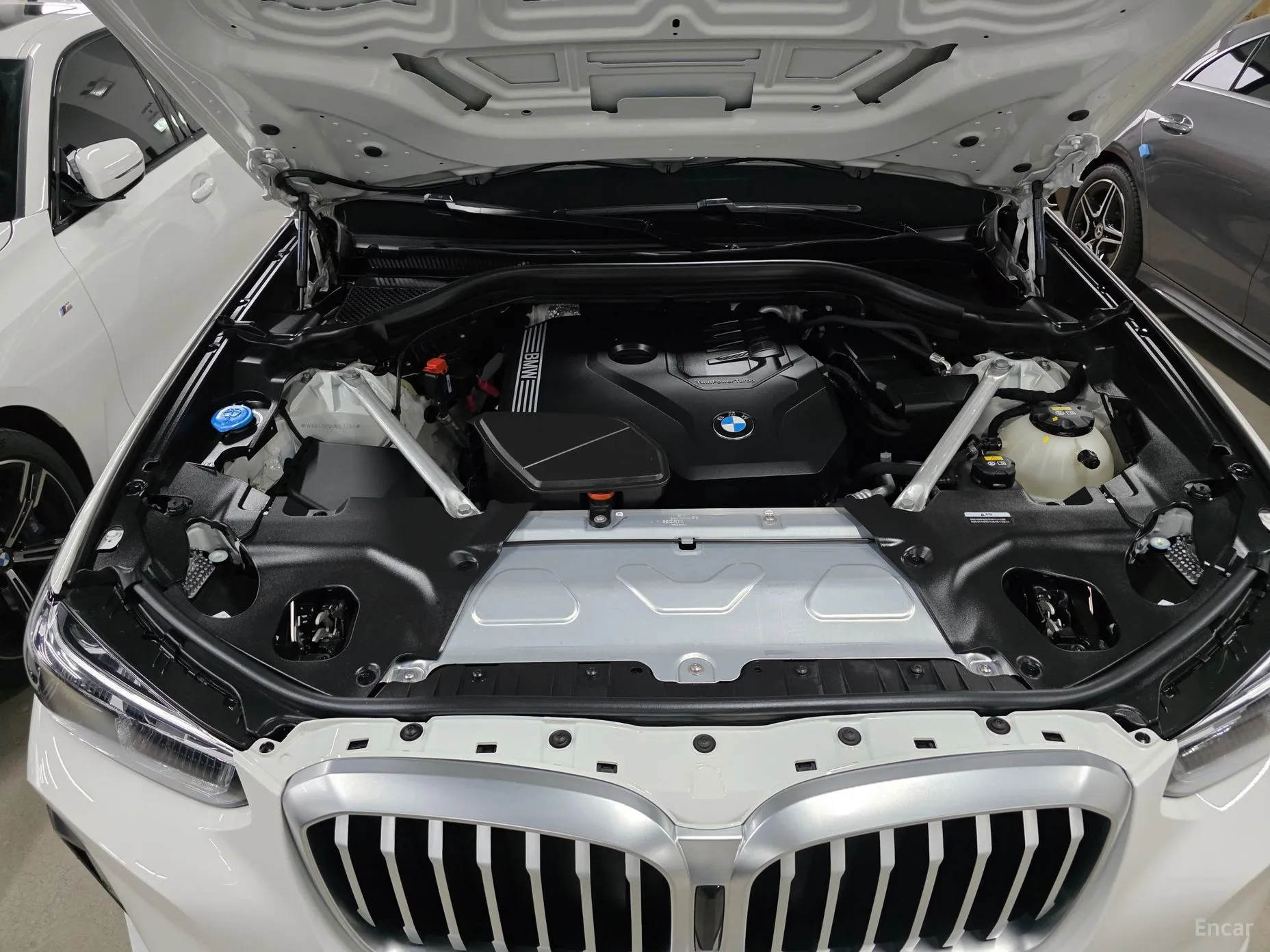 BMW X3 (G01) превью 4