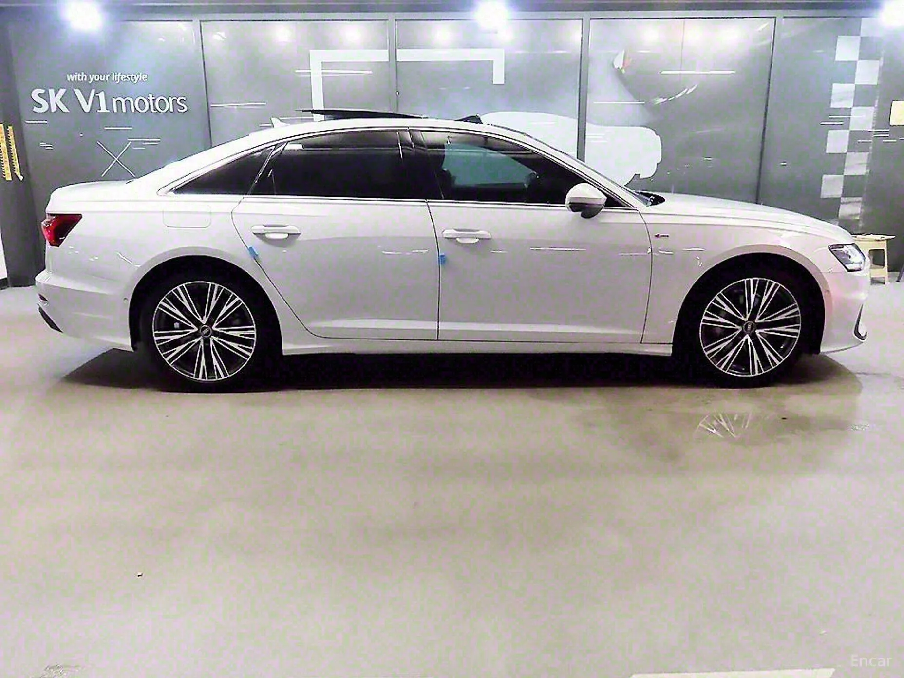 Audi A6 (C8) превью 2