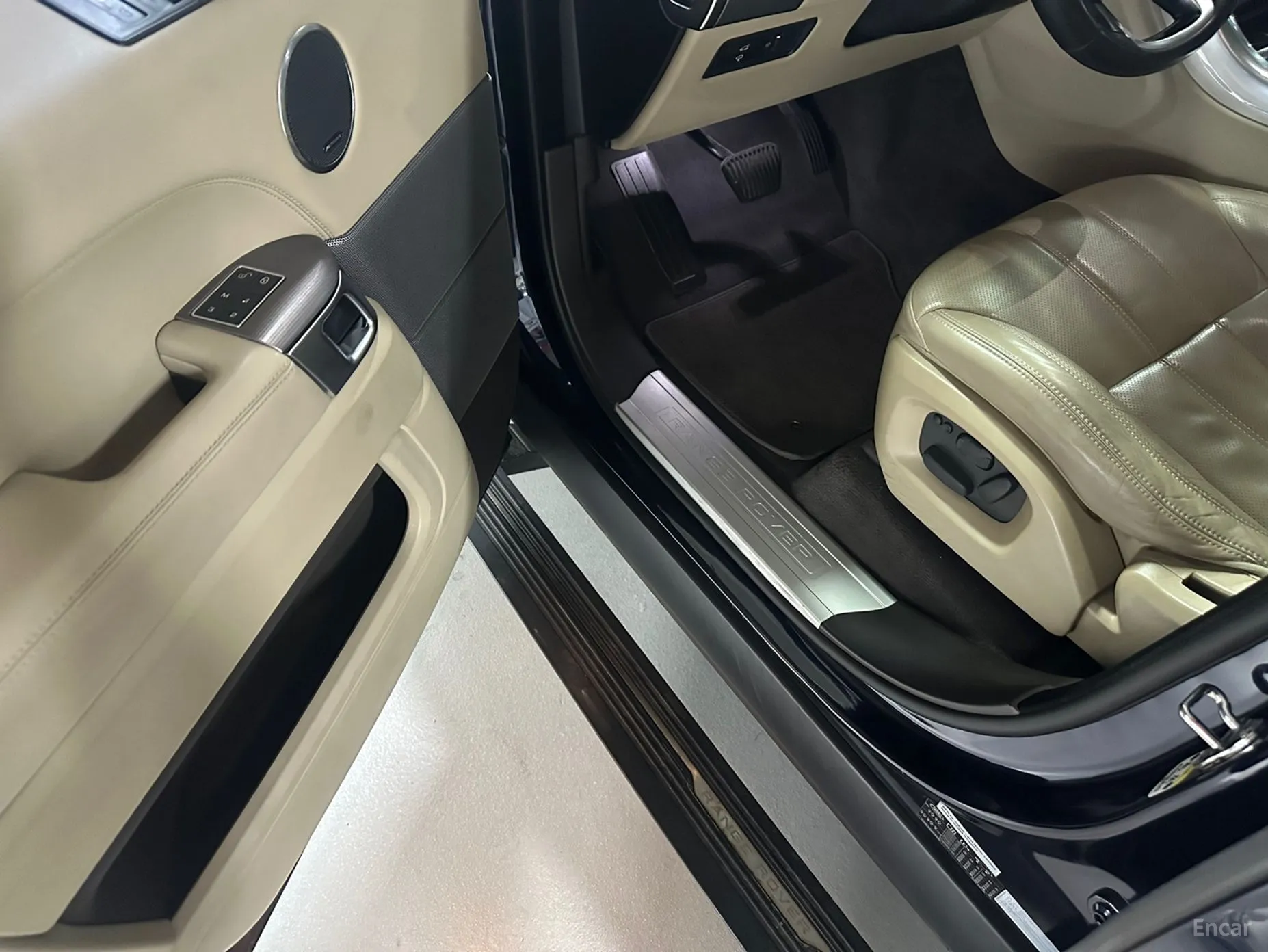 Land Rover Range Rover Sport 2nd Generation превью 4