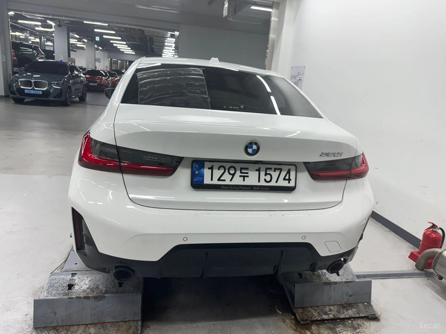 BMW 3 Series (G20) превью 3