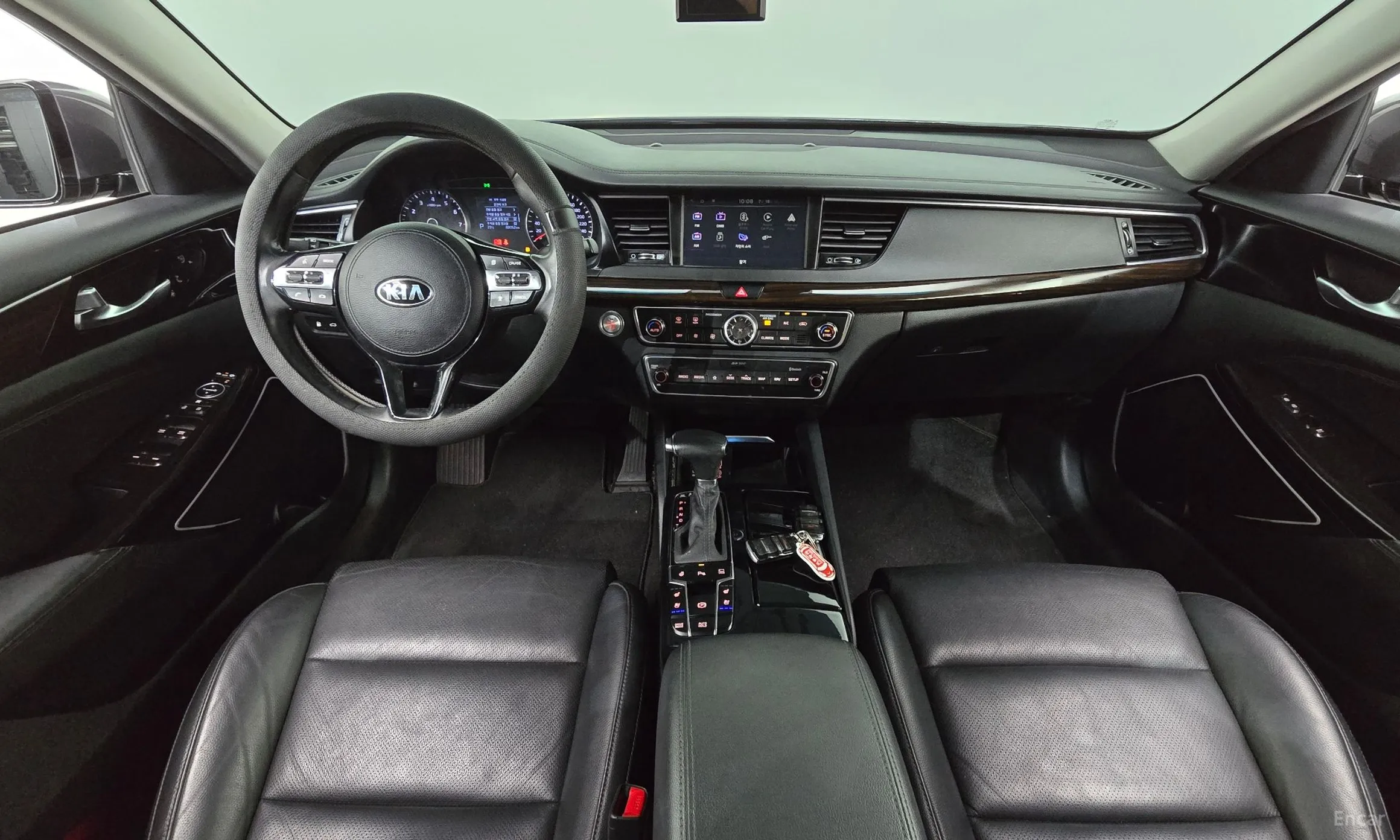 Kia K7 превью 4