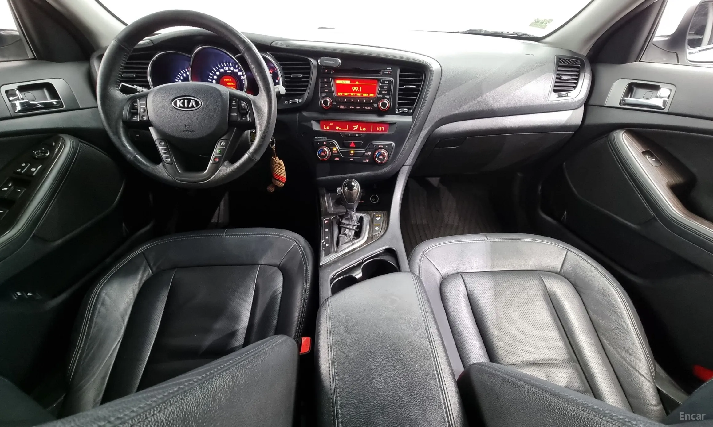 Kia K5 превью 4