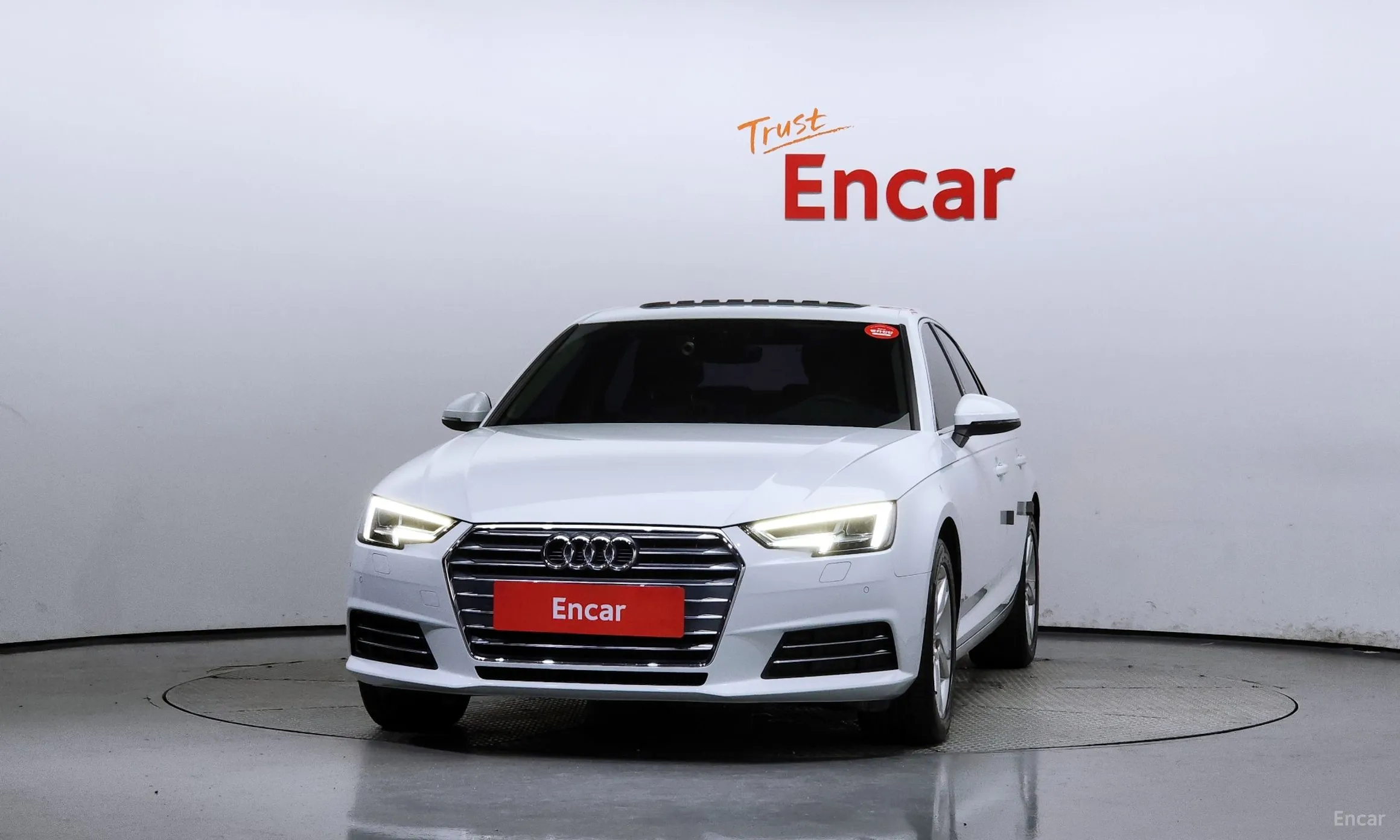 Audi A4 (B9)