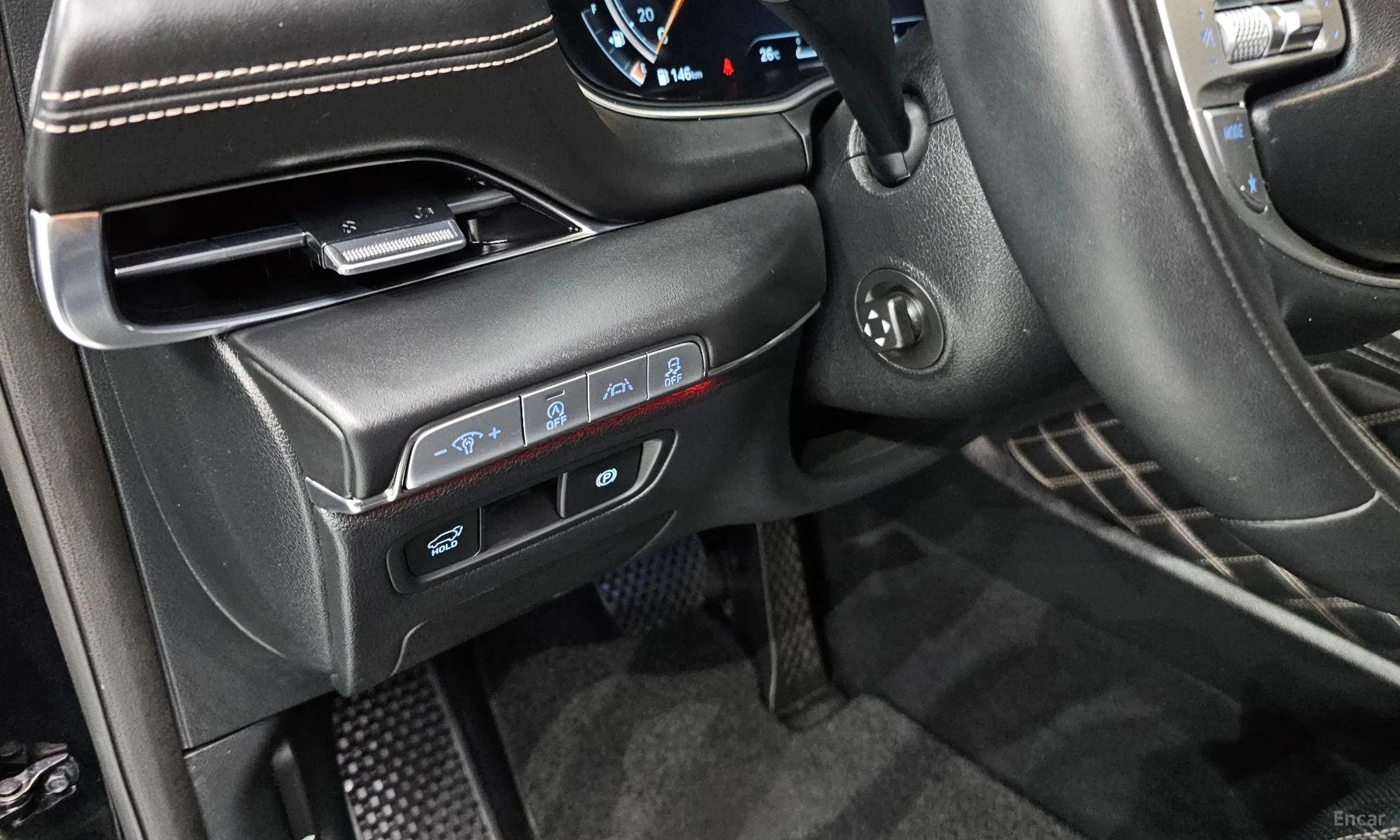 Genesis GV80 превью 15