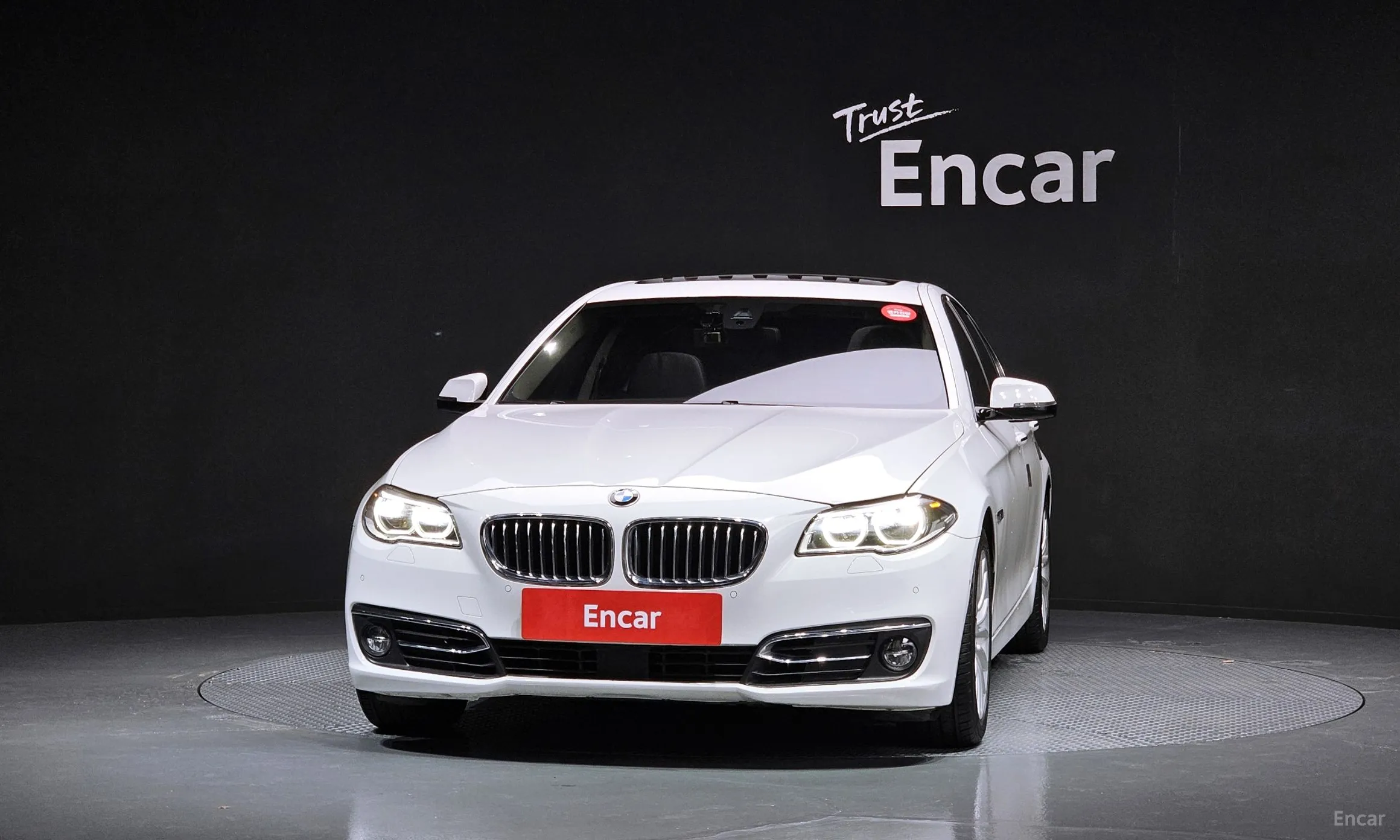 BMW 5 Series (F10) превью 2