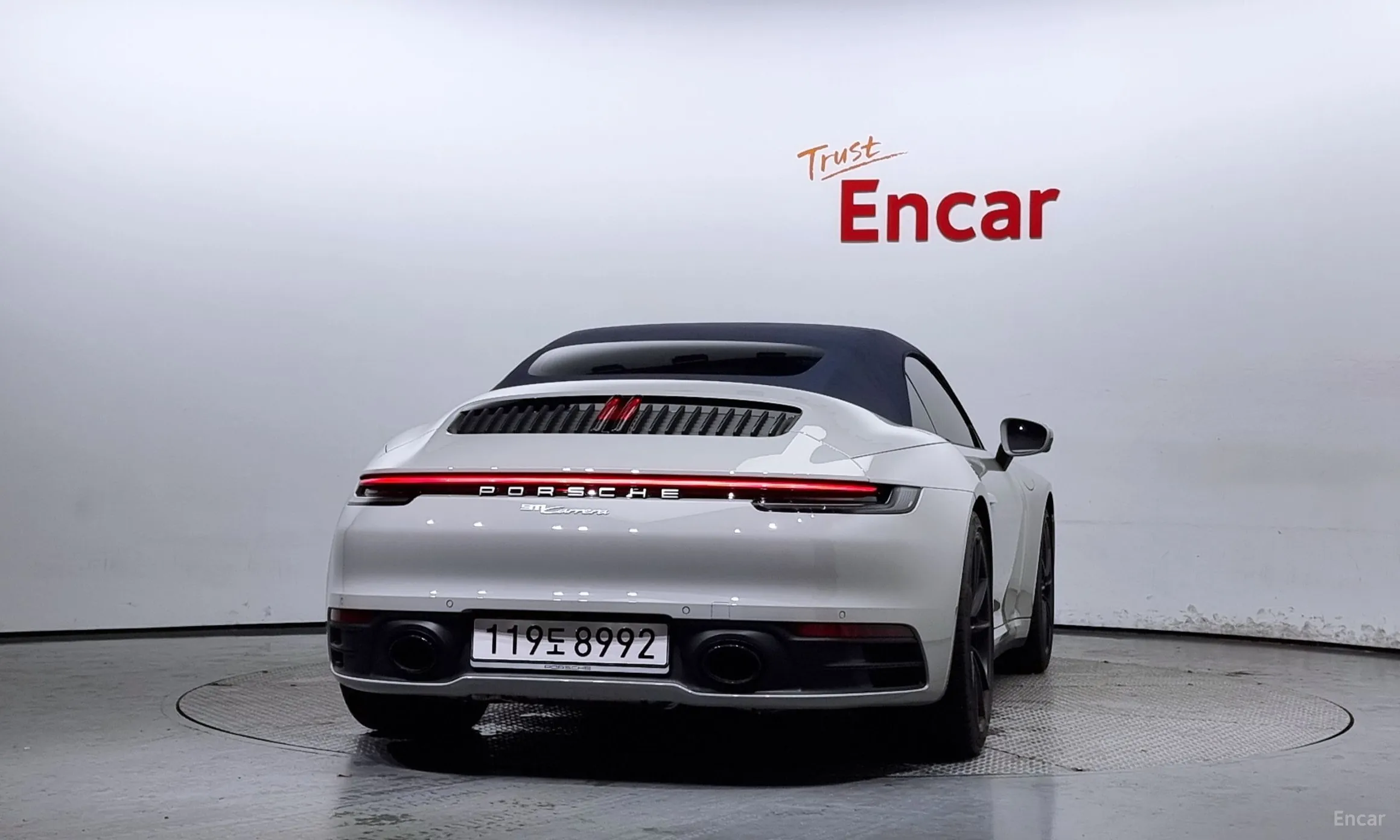 Porsche 911 (992) превью 3