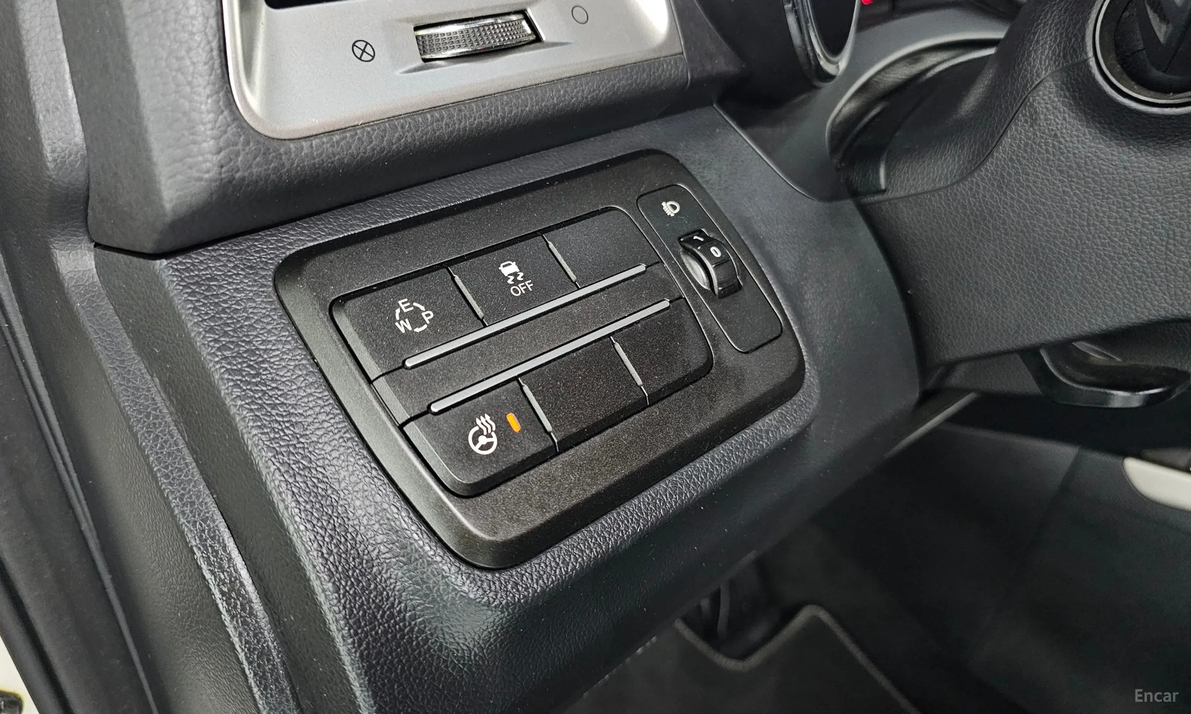 KG Mobility (SsangYong) Tivoli, Lazio превью 18