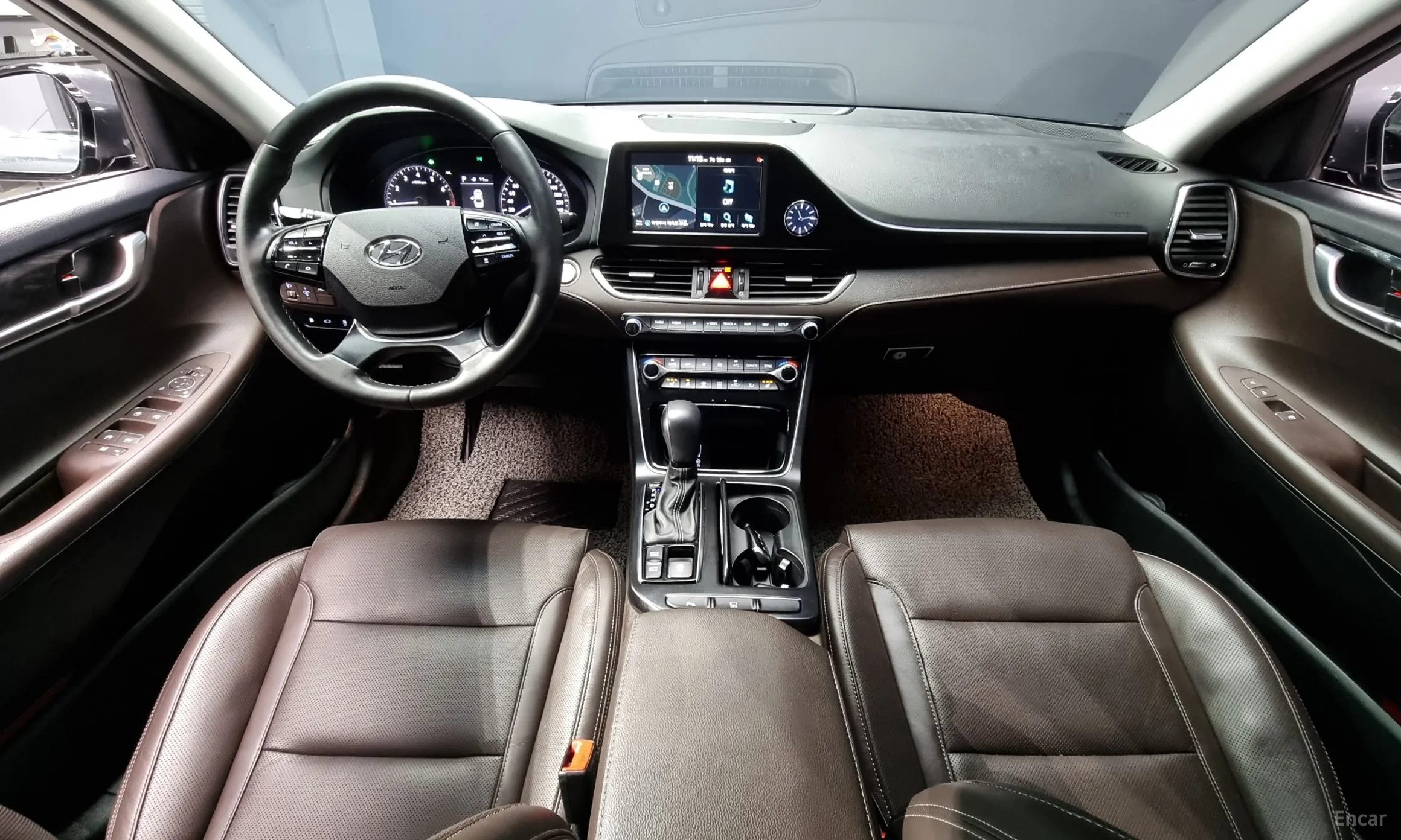 Hyundai Grandeur IG превью 4
