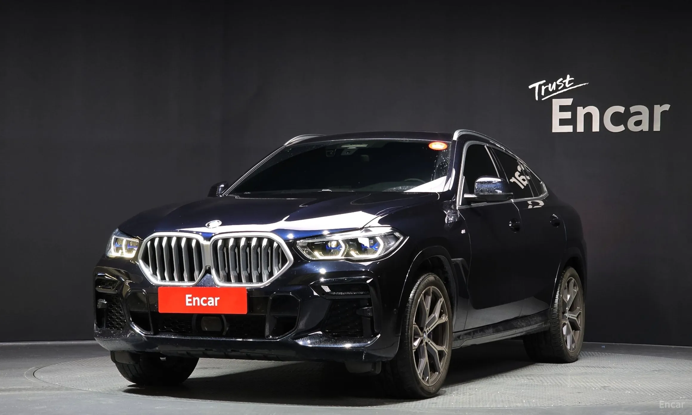X6 (G06)