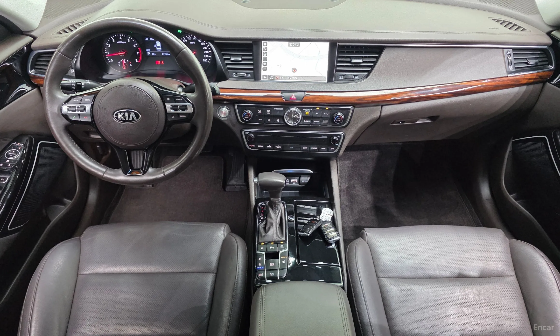 Kia K7 превью 4