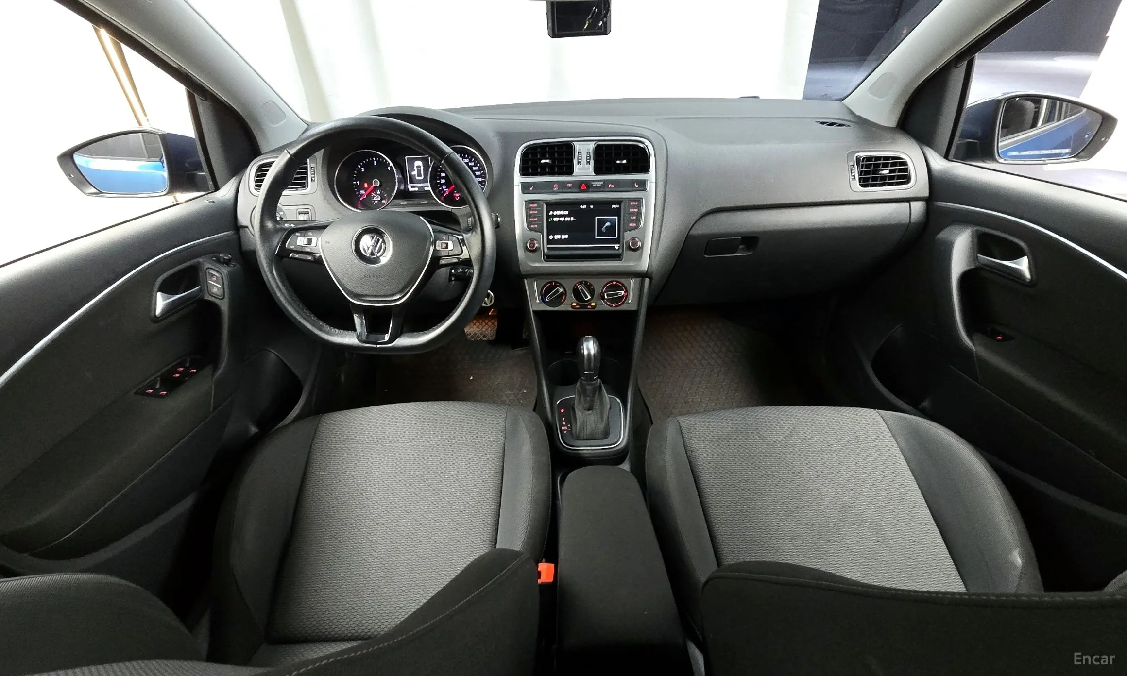 Volkswagen Polo превью 4